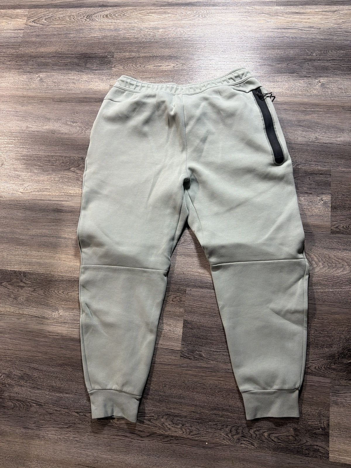 Nike Nike Tech Sweatpants Seafoam Size US 36 / EU 52 - 2 Thumbnail