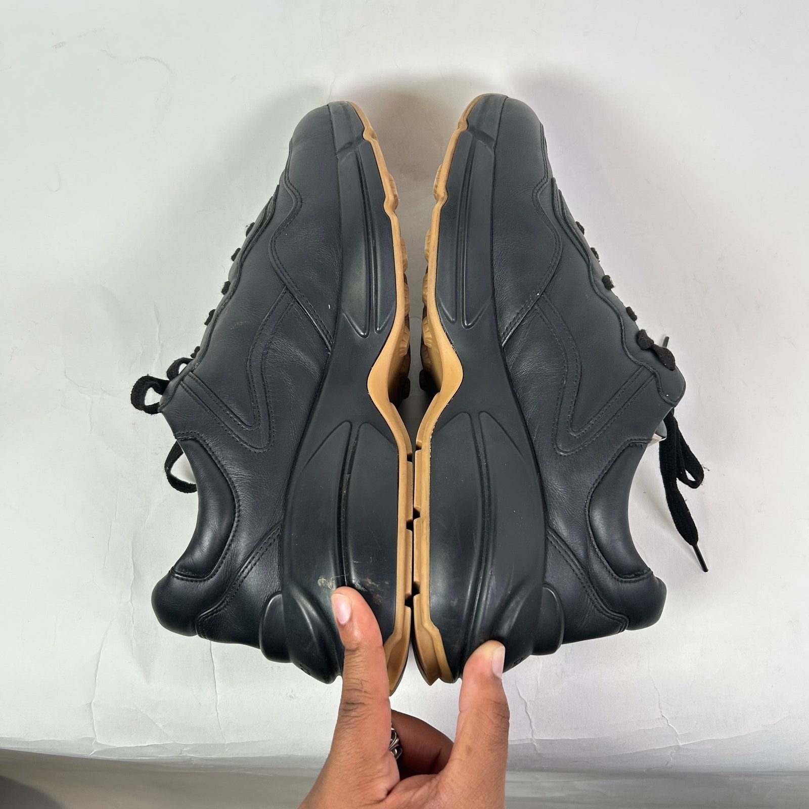 Gucci Gucci Iridescent Logo Rhyton Sneaker Size US 10 / EU 43 - 4 Thumbnail