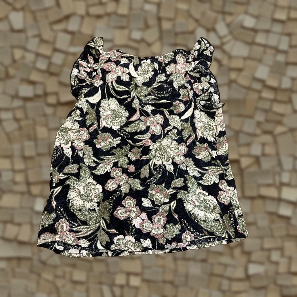 Old Navy Old Navy Shirt Women's M Black Pink Green Floral V-neck T-Shirt Casual Shirts Colorful 90s? No, ignore 90s. Size M / US 6-8 / IT 42-44 - 1 Thumbnail