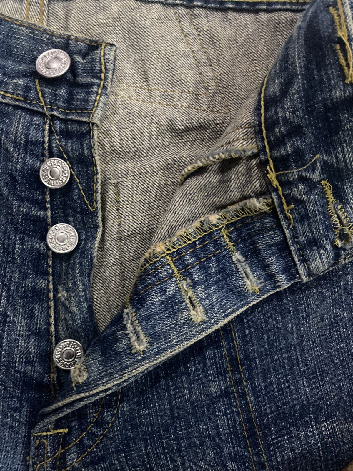 Levi's Vintage Clothing Levi’s (straight fit) made in usa Size US 33 - 13 Thumbnail