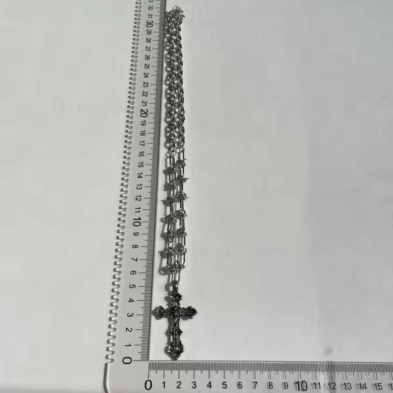 Jewelry Unique Carved Cross Pendant Necklace Size ONE SIZE - 4 Thumbnail
