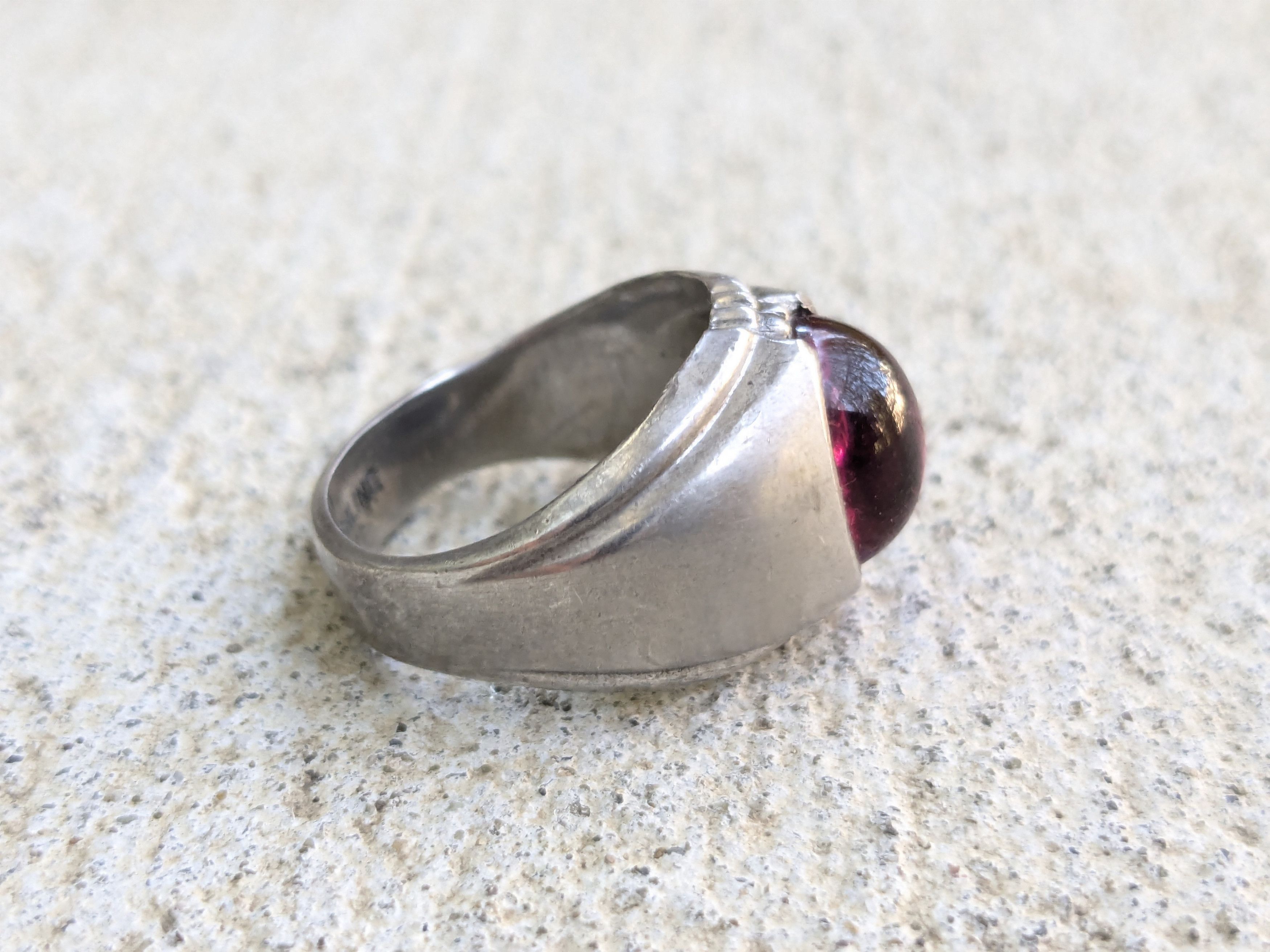 Jewelry Vintage Sterling Silver Ring Pink Oval Cabochon 8.25 Size ONE SIZE - 7 Thumbnail