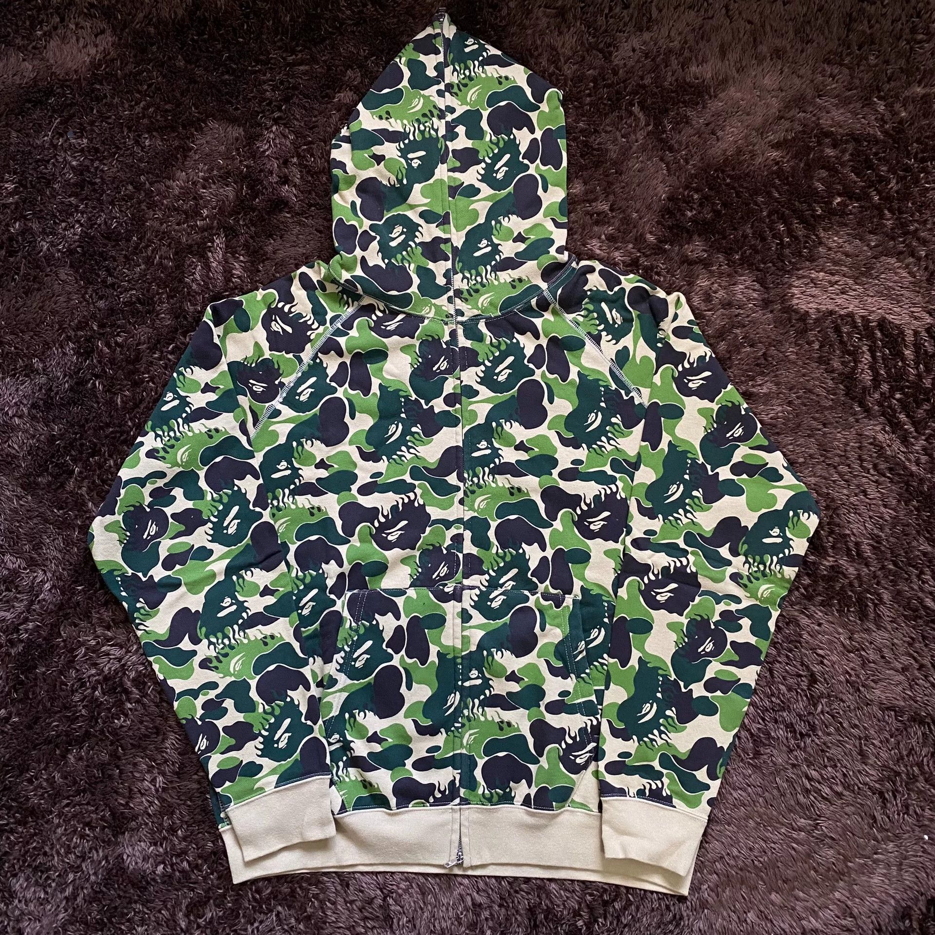 Bape Bape Camo Green Hoodie m Men Size US M / EU 48-50 / 2 - 1 Thumbnail