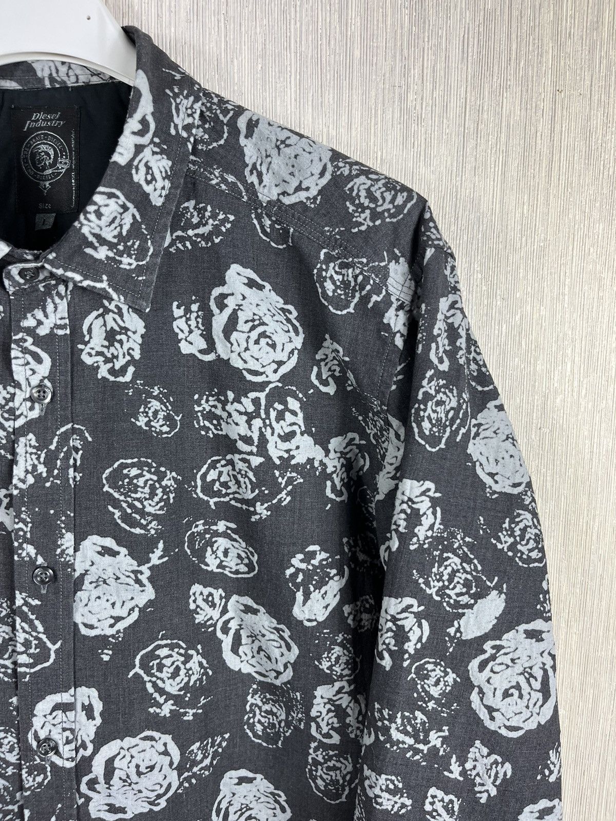 Diesel × Vintage Vintage archive Diesel Industries roses full print y2k shirt Size US L / EU 52-54 / 3 - 5 Thumbnail