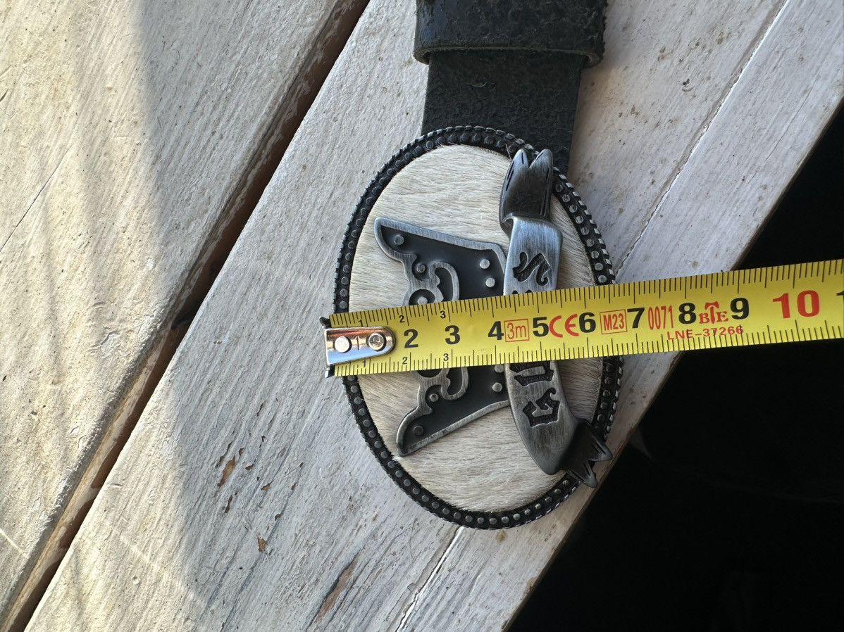 Guess 🚨GUESS CROWN BIG BUCKLE VINTAGE BELT ITALY COW RARE OPIUM Size ONE SIZE - 14 Thumbnail