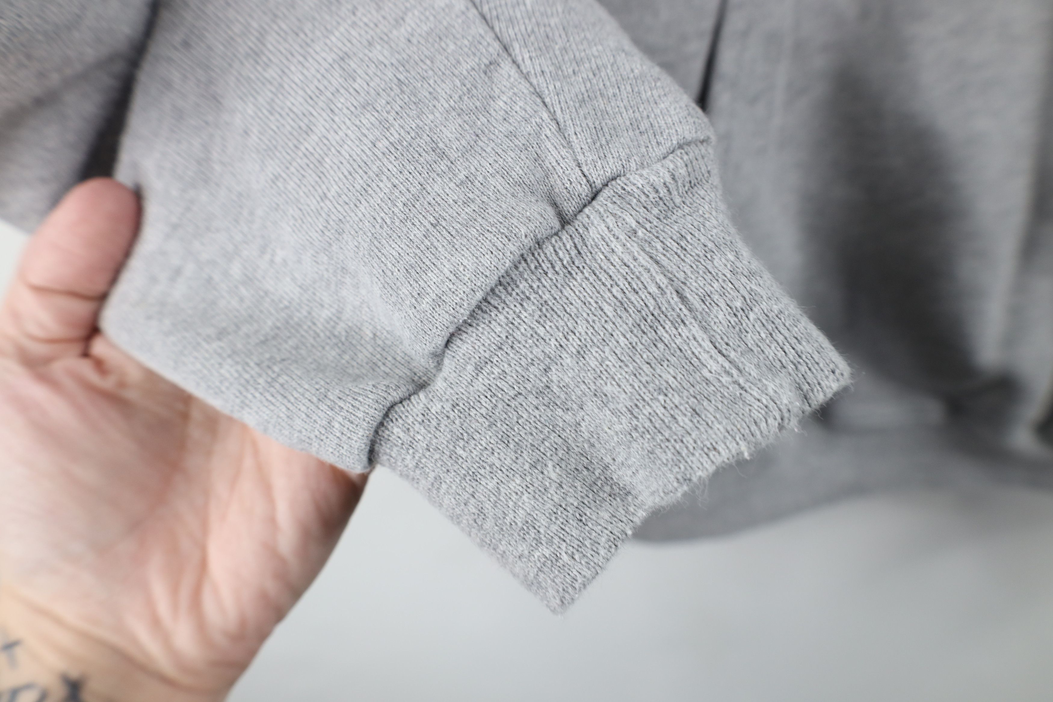 Champion Vintage 90s Champion Logo Heavyweight Hoodie Sweatshirt Gray Size US M / EU 48-50 / 2 - 8 Thumbnail