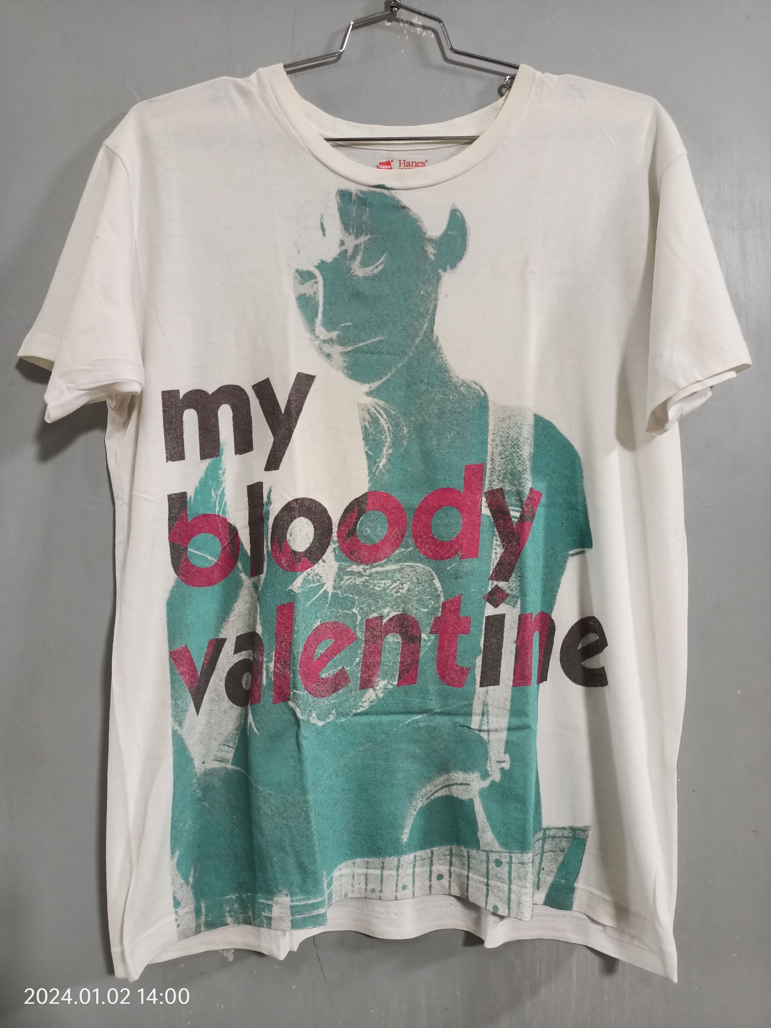 image of Band Tees x Rock T Shirt My Bloody Valentine Bilinda Butcher Vintage Tshirt in White (Size Large)