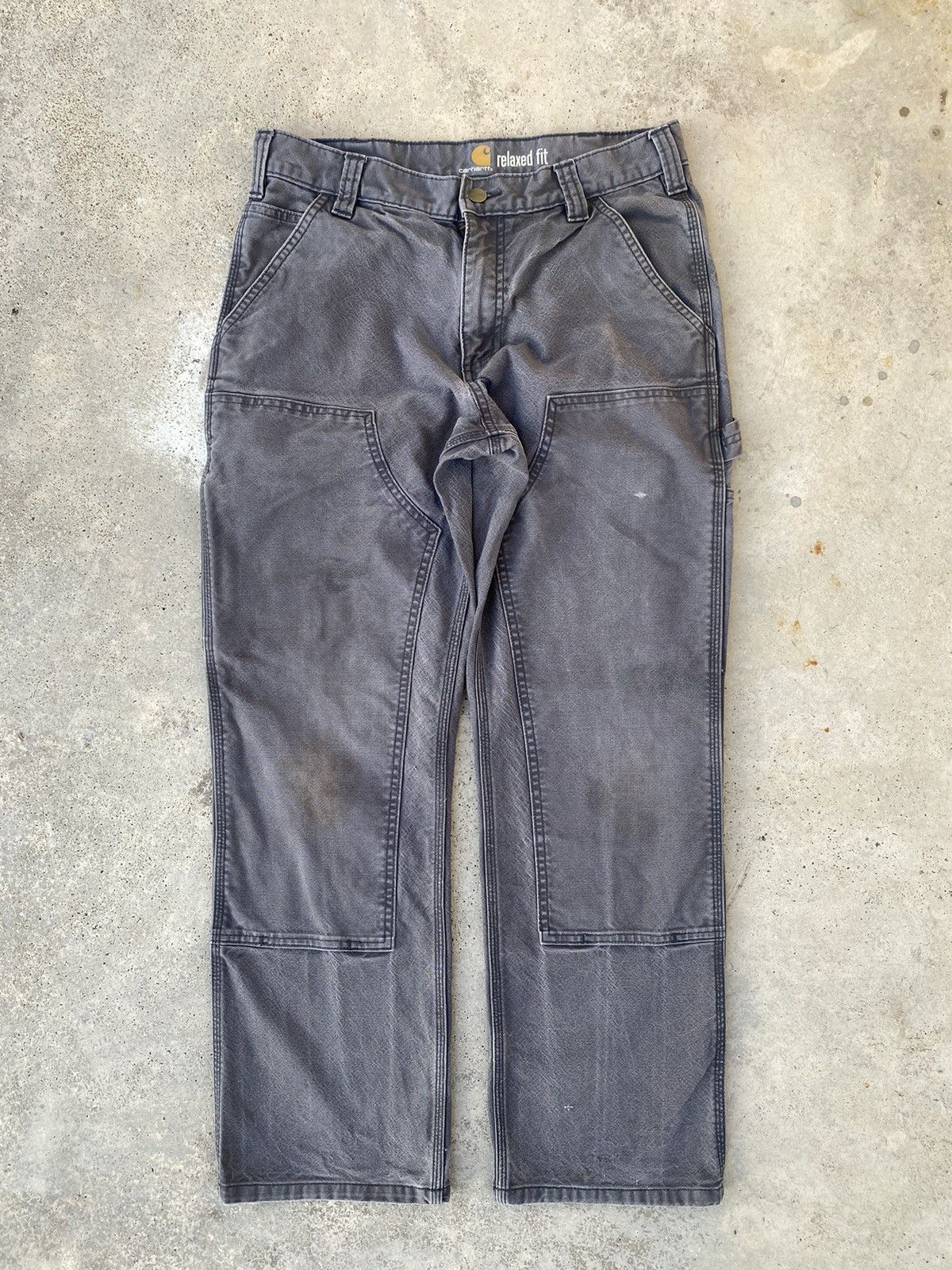 2000s Distressed Sun Faded Carhartt Double Knee