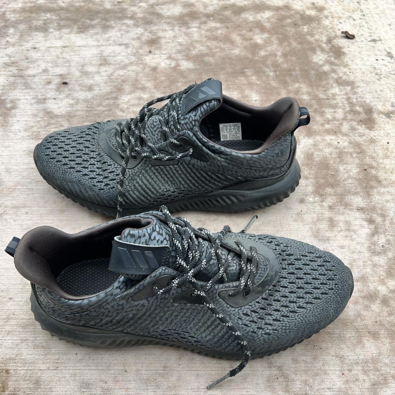 Adidas yeezy look alike adidas sneakers Size US 9.5 / EU 42-43 - 2 Thumbnail
