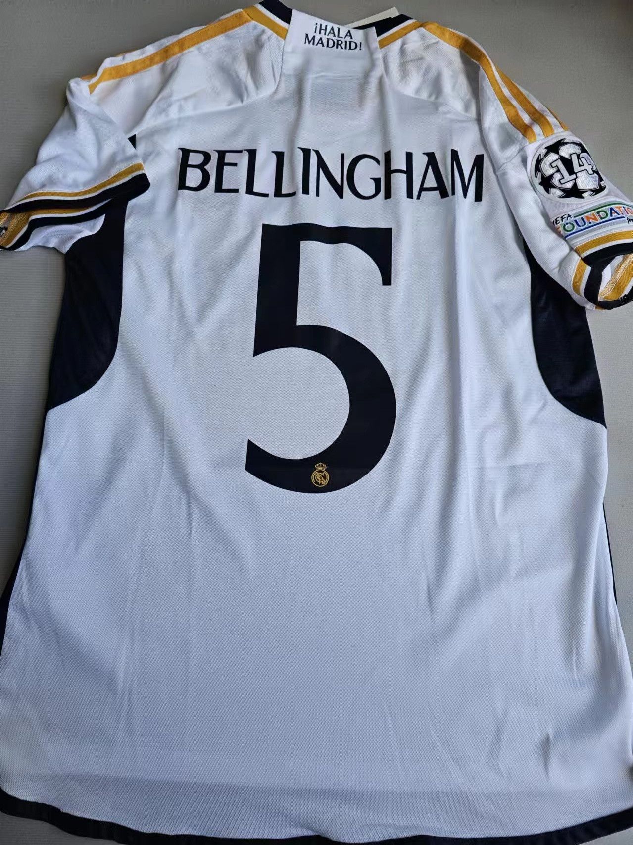 Other Real Madrid #5 Jude Bellingham Jersey Size US M / EU 48-50 / 2 - 1 Thumbnail