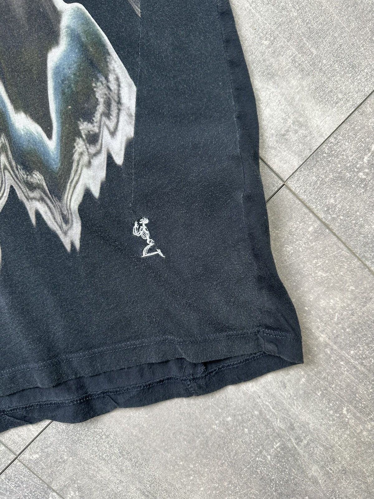 Vintage Religion White/Black Tee Flower Print Size US M / EU 48-50 / 2 - 4 Thumbnail