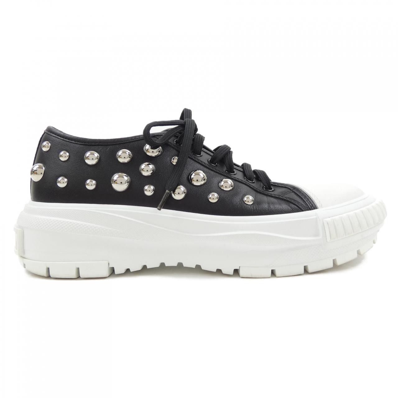 Louis Vuitton Louis Vuitton Louis Vuitton LV×YK LV Squad Line Sneakers Leather Shoes DUTY FREE for USA Size ONE SIZE - 1 Thumbnail