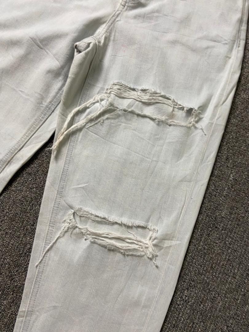 GU GU Brand Regular Fit Ripped Denim Jeans (184) Size US 27 - 9 Thumbnail