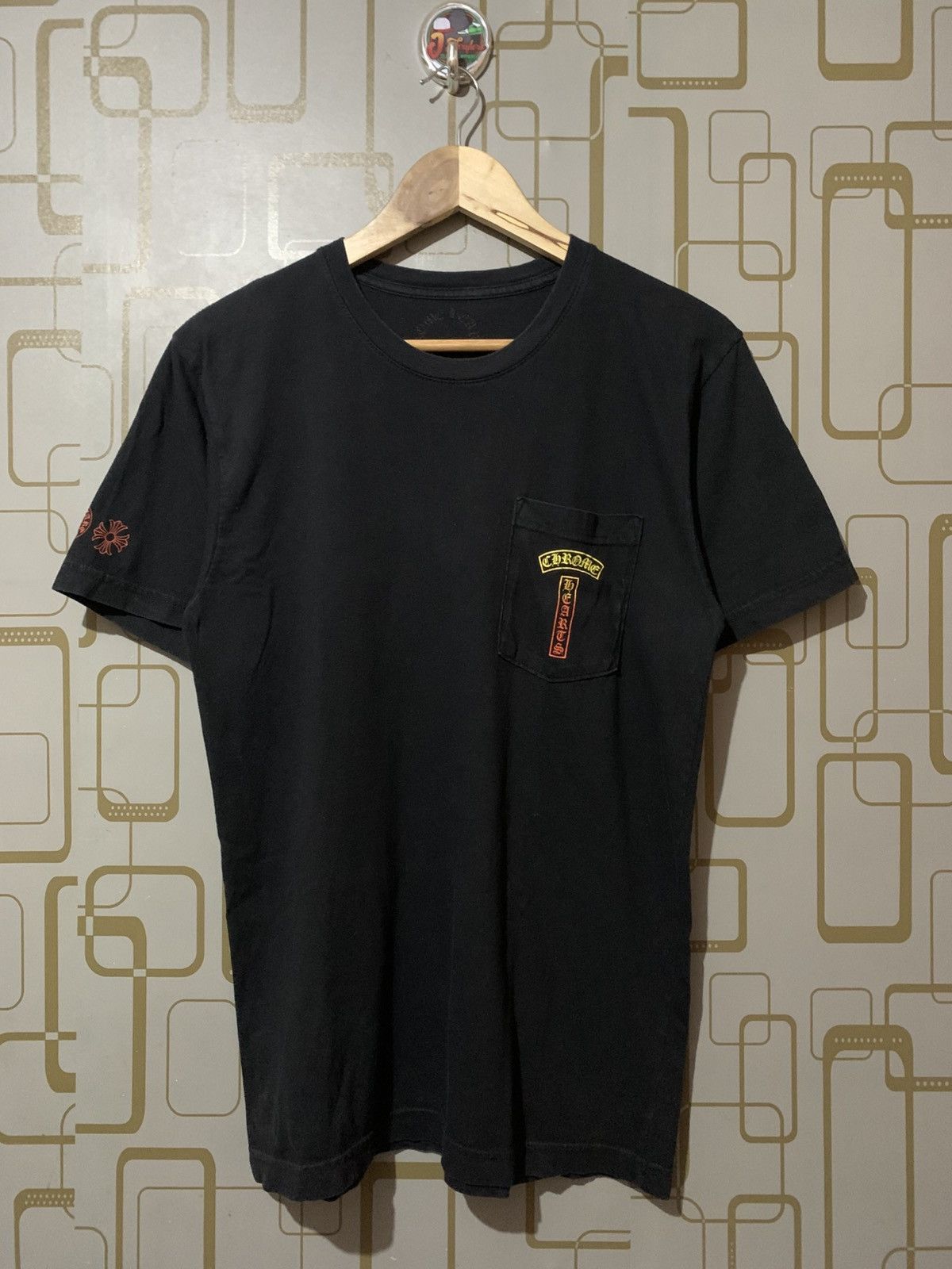Chrome Hearts Chrome Hearts Gradient T Logo Size US M / EU 48-50 / 2 - 1 Thumbnail