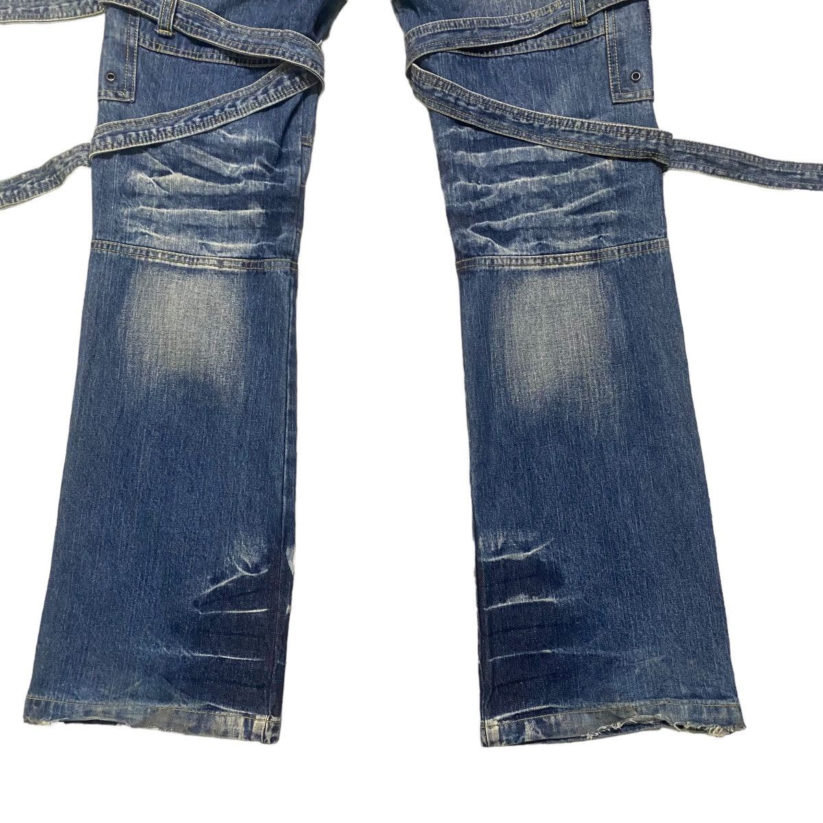 Japanese Brand Japanese Brand TOPISM Denim Bondage Raver Pants Size US 32 / EU 48 - 11 Thumbnail