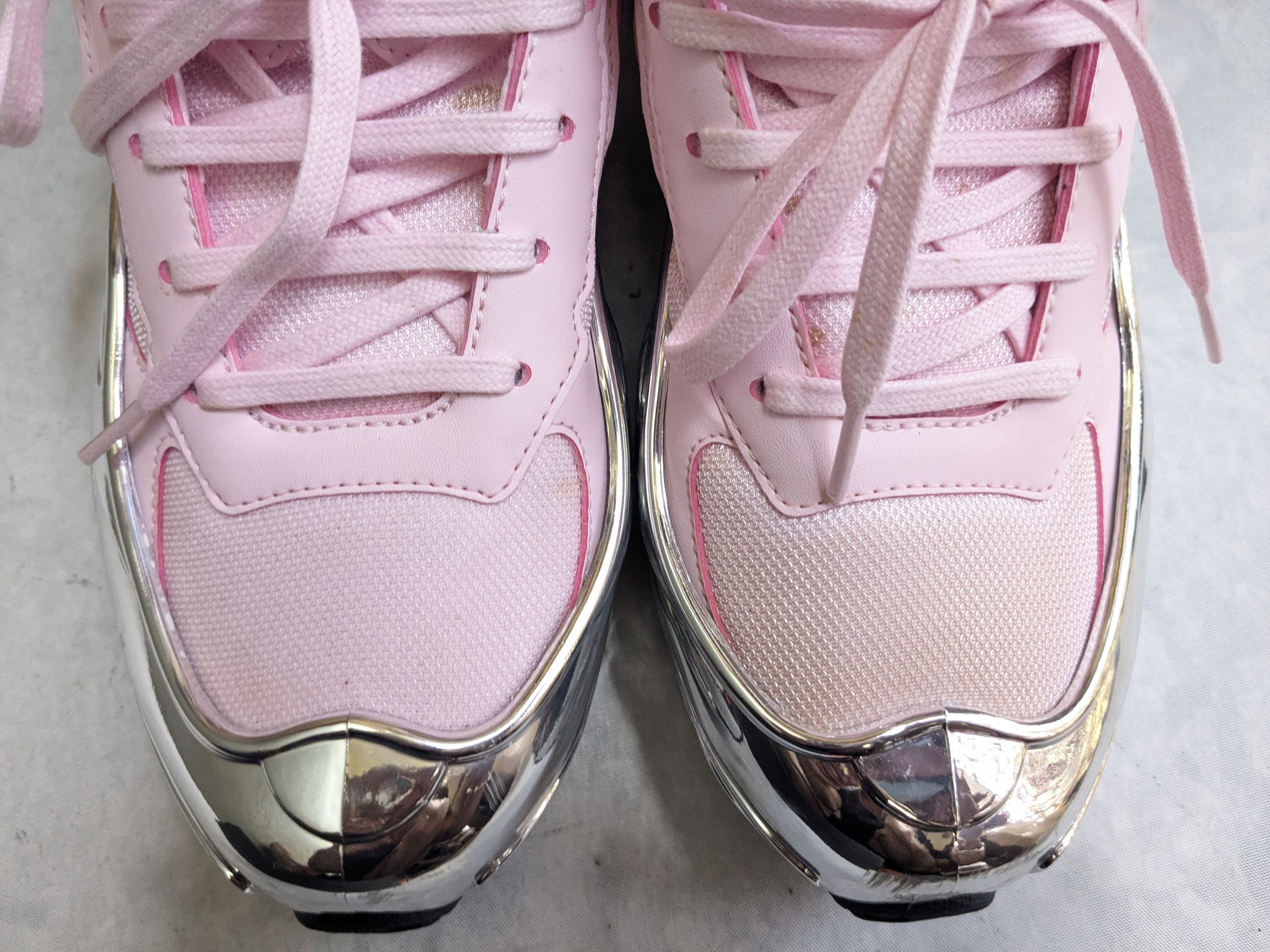 Adidas × Raf Simons Adidas Ozweego Mirrored Pink 9.5 Silver Chrome Size US 9.5 / EU 42-43 - 8 Thumbnail