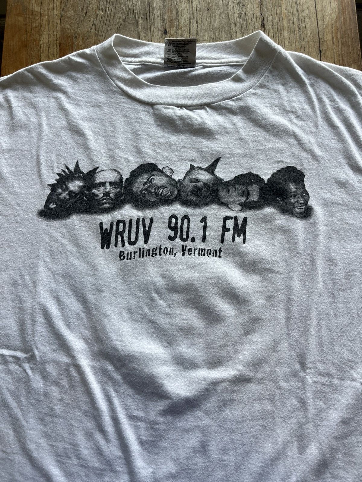 Band Tees × Vintage Vintage WRUV 90.1 FM Burlington,Vermont Artwork 90’s Tshirt Size US XL / EU 56 / 4 - 4 Thumbnail