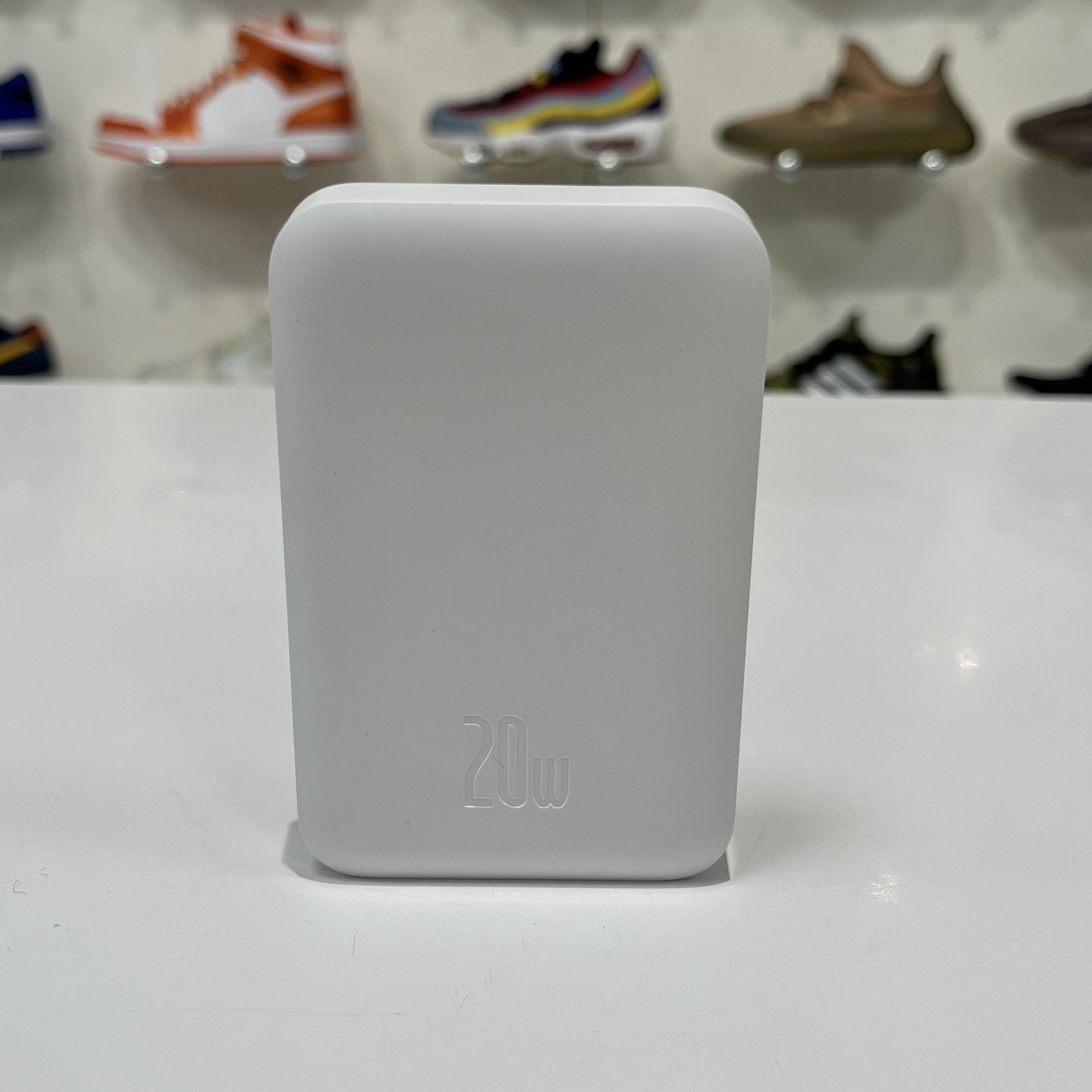 Other Baseus MagSafe Powerbank White Size ONE SIZE - 3 Thumbnail