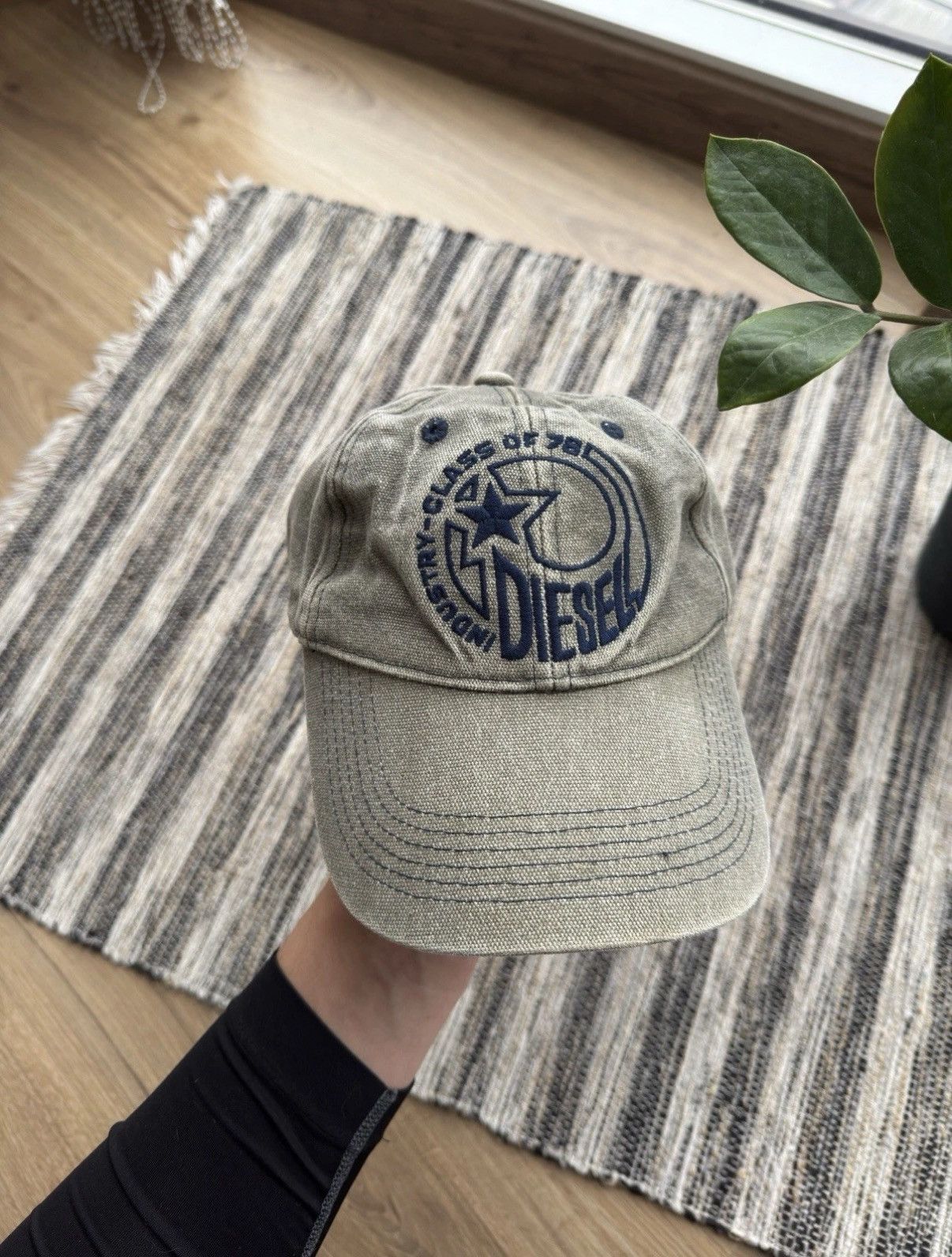 Diesel Diesel Vintage RARE Embroidered Logo Avant Garde 90s Cap Hat Size ONE SIZE - 1 Thumbnail