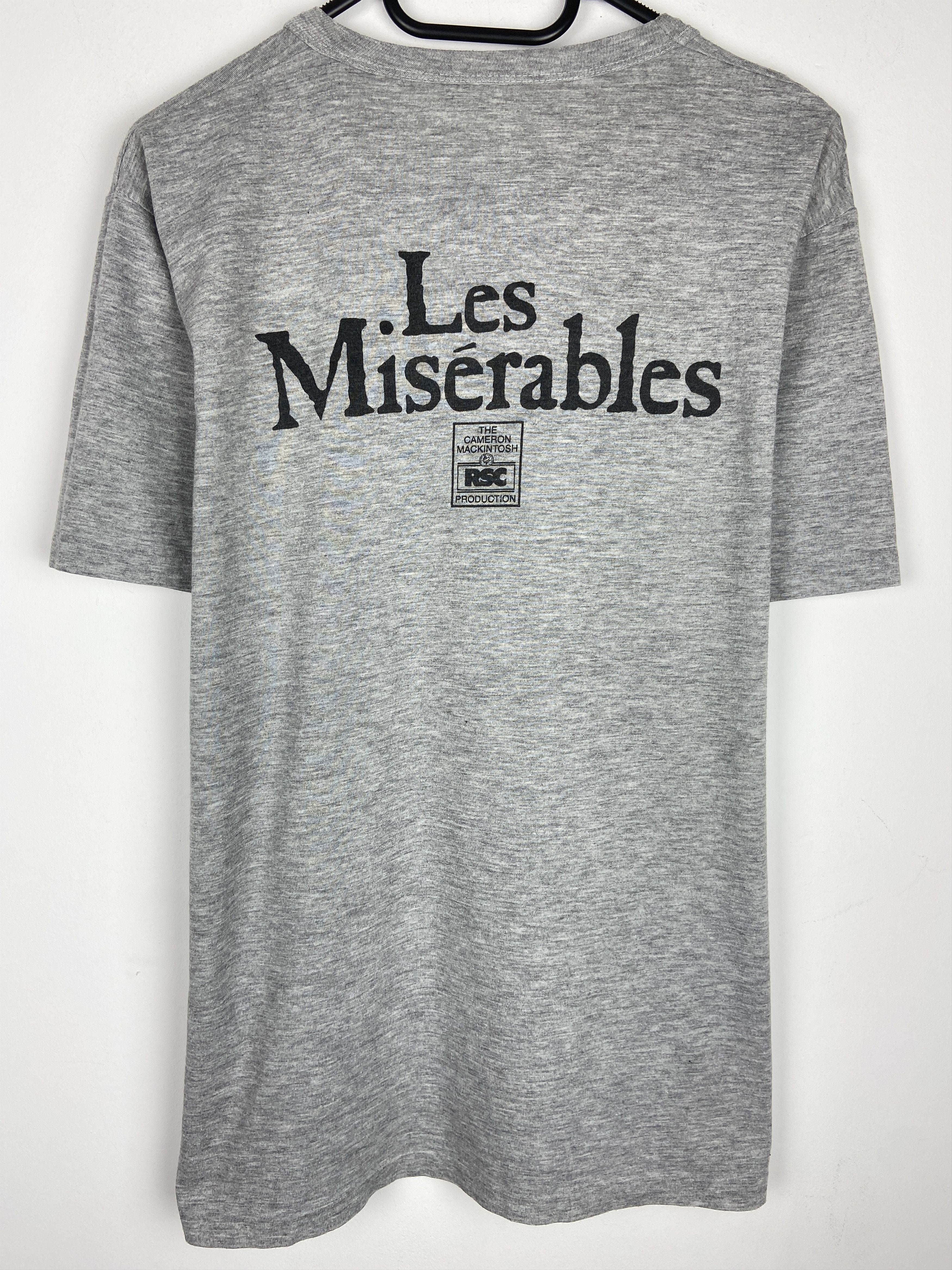 Vintage 80s Vintage Les Miserables Graphic Single Stitch T Shirt 90s Size US M / EU 48-50 / 2 - 2 Thumbnail
