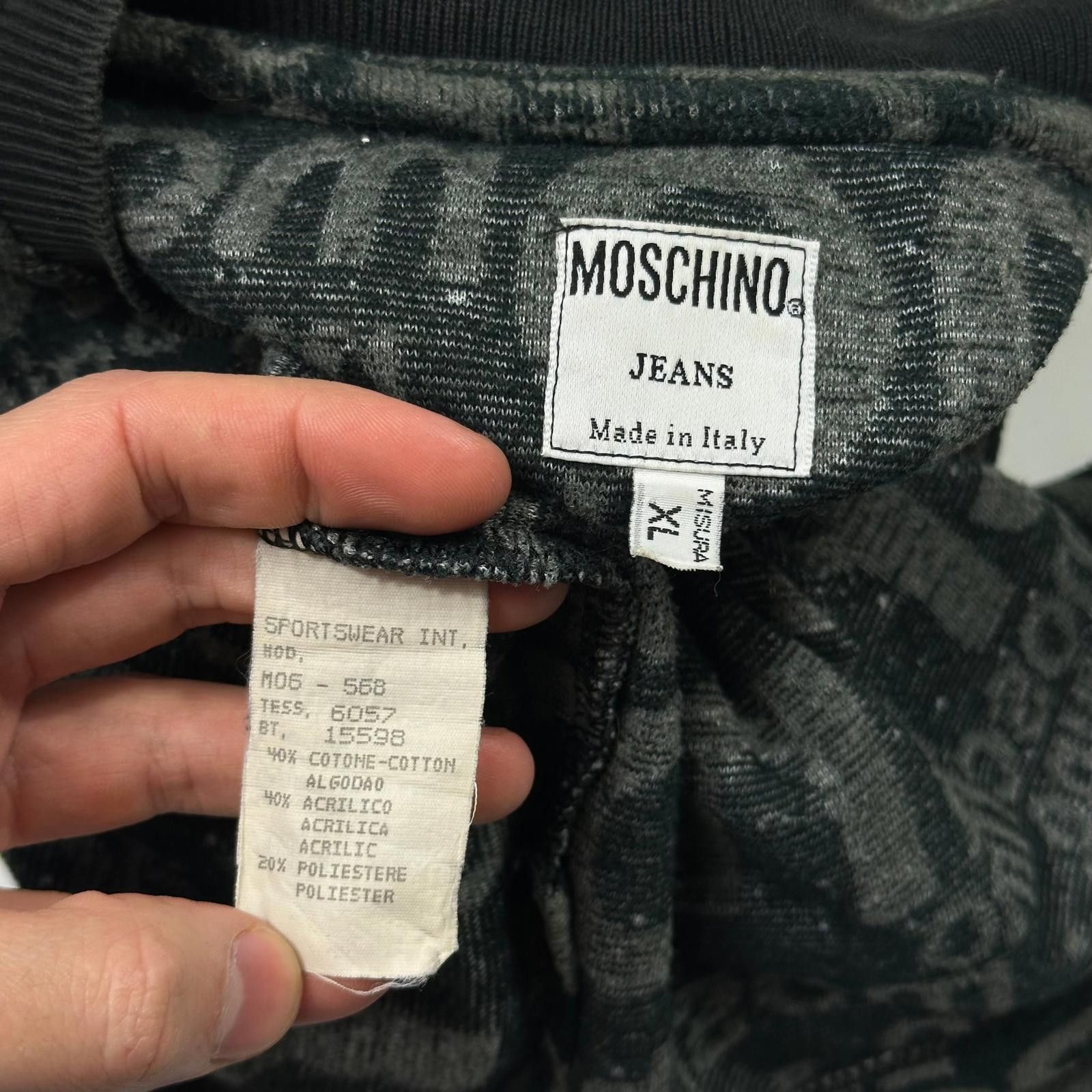 Moschino Moschino 1998 Spellout Logo Teddy Cotton Fleece Jumper L/XL Size US XL / EU 56 / 4 - 5 Thumbnail