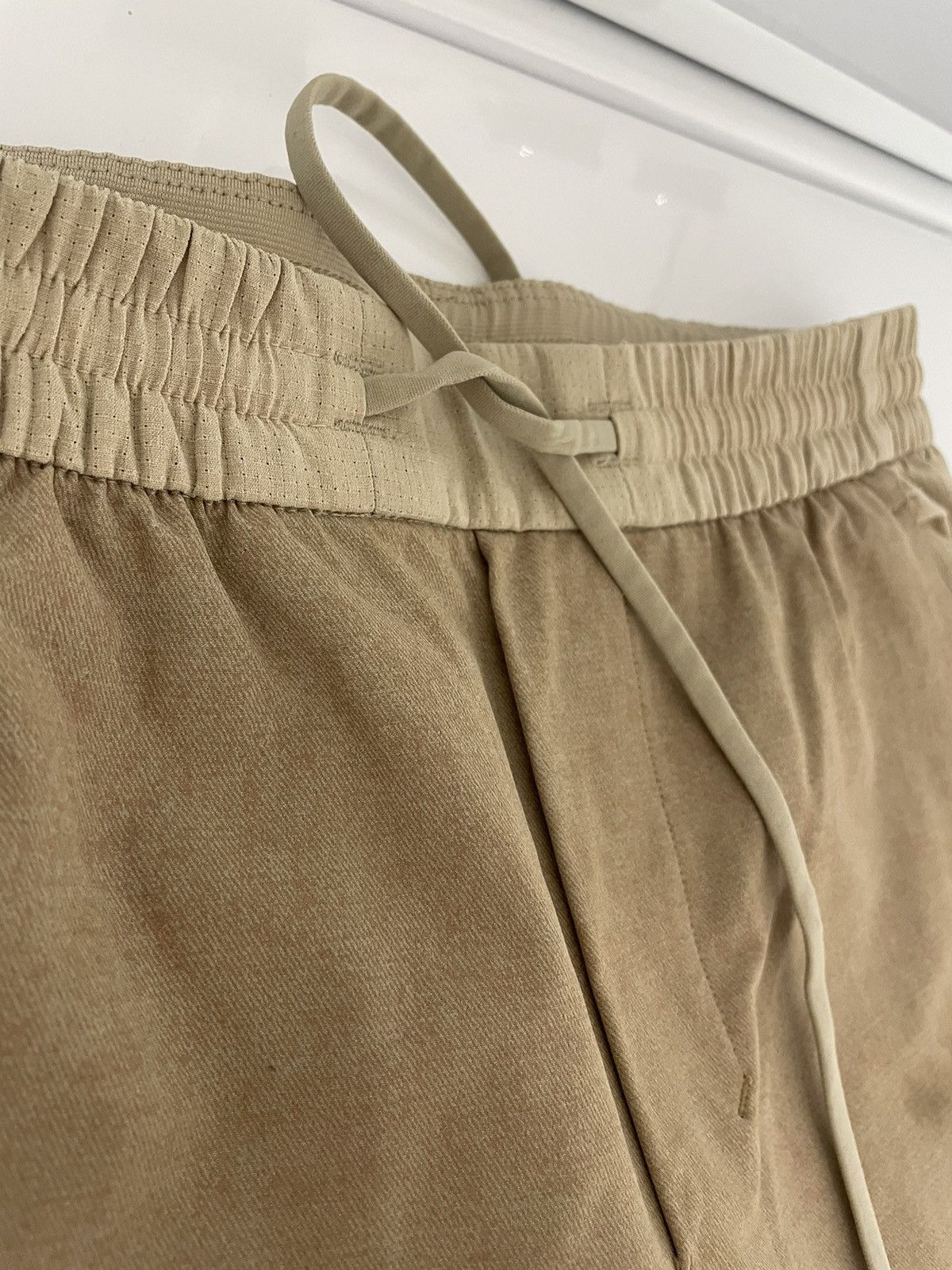 Lululemon Rare Lululemon Colorway SS19 Size Medium Size US 30 / EU 46 - 4 Thumbnail