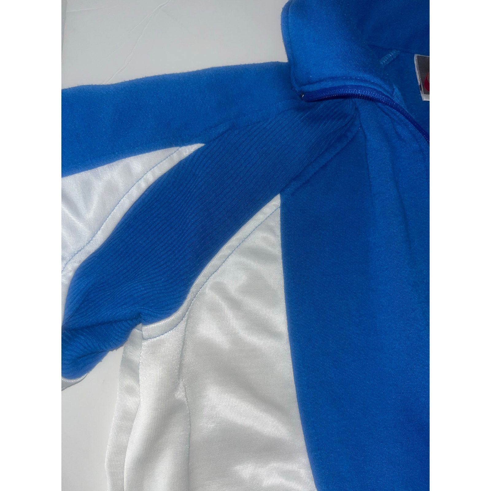 Nike Vintage Nike windbreaker jacket blue track medium Size US M / EU 48-50 / 2 - 2 Thumbnail