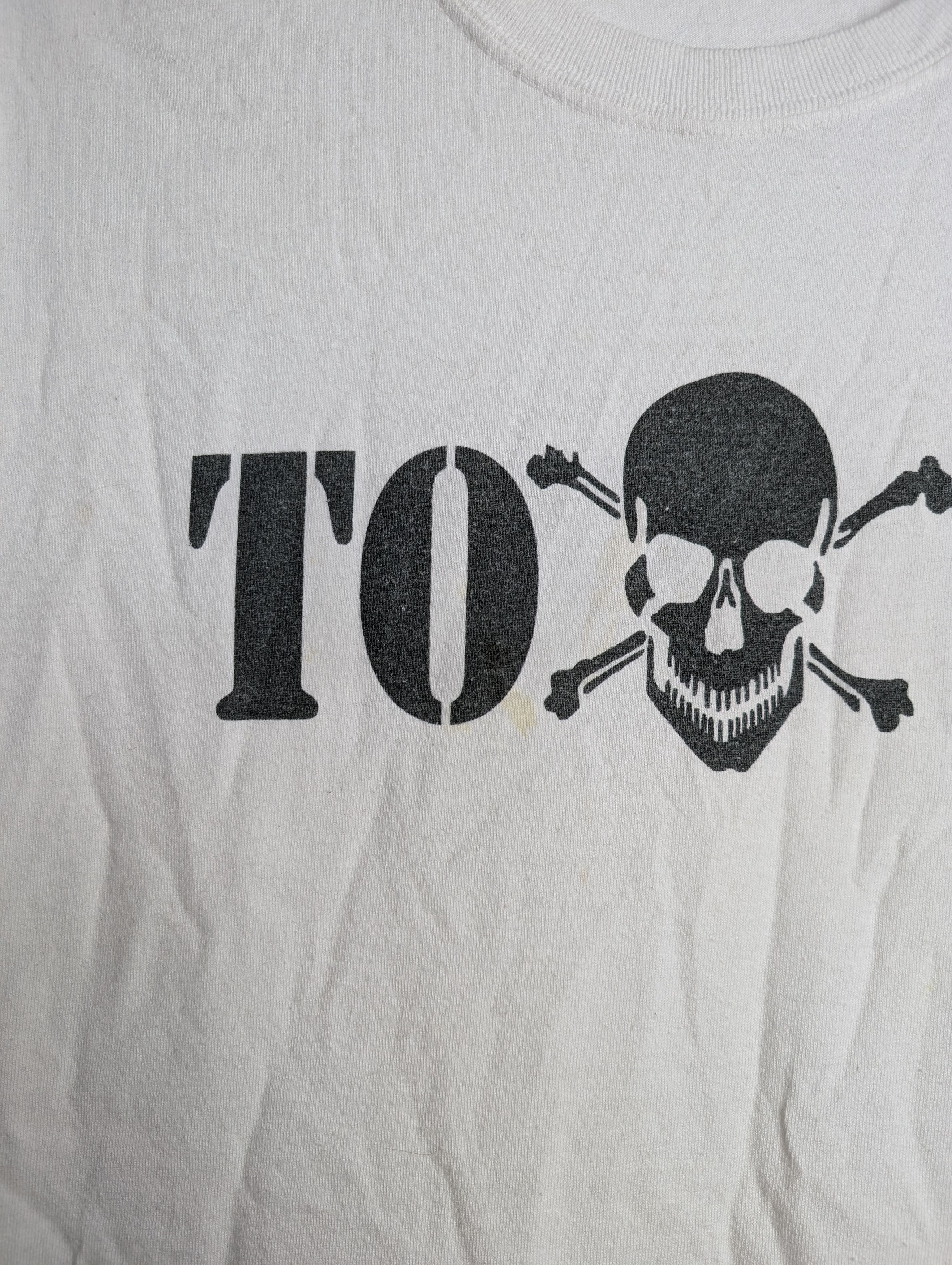 Vintage Toxic Skull Graphic Tee White Goth Grunge Streetwear Retro Size US L / EU 52-54 / 3 - 3 Thumbnail