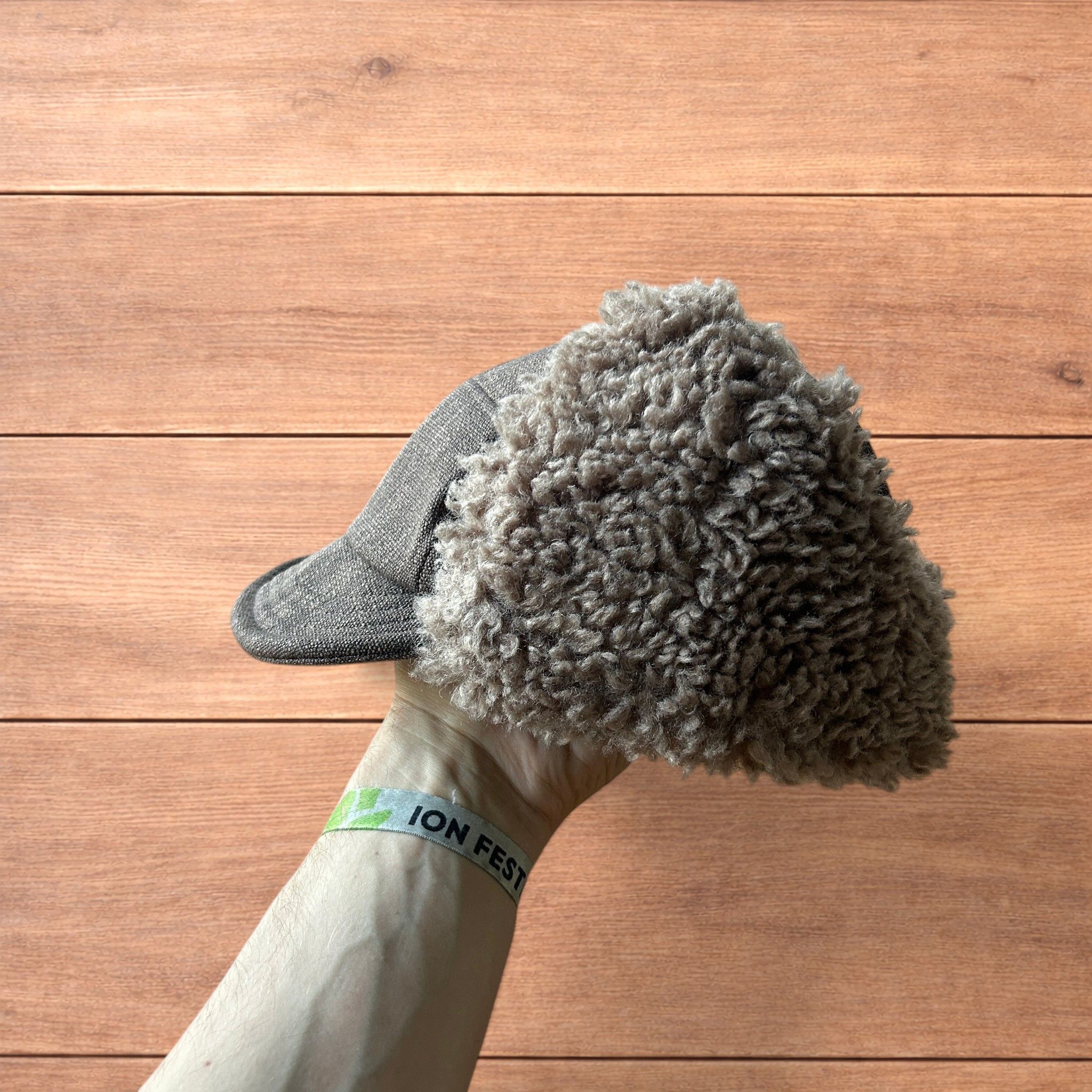 Japanese Brand Fluffy Woolen padded trapper deer stalker hat cap in brown. Size ONE SIZE - 3 Thumbnail