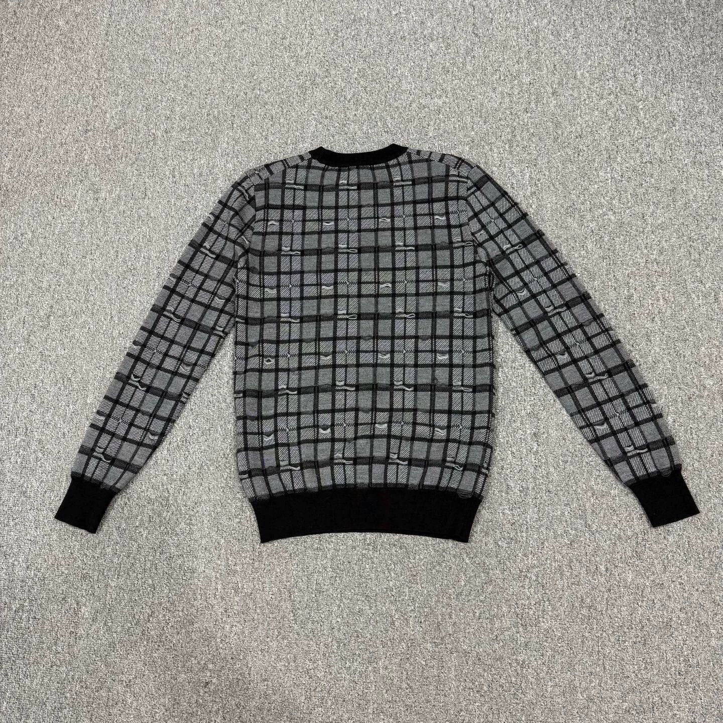Dior Dior Grey Plaid Wool Crewneck Sweater XS Size XS / US 0-2 / IT 36-38 - 2 Thumbnail