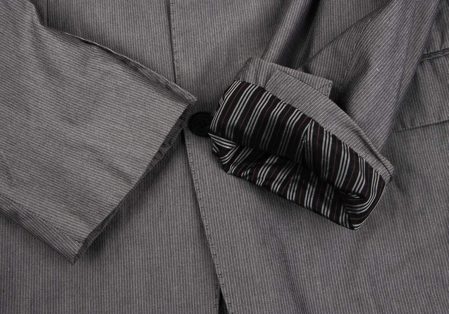 Burberry Gray Check Stripe Jacket in Size M Size US M / EU 48-50 / 2 - 6 Thumbnail