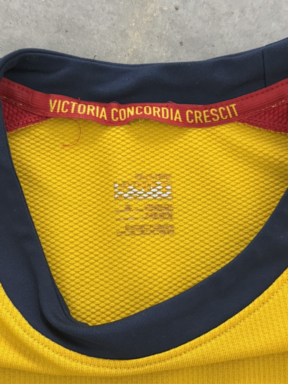 Nike Arsenal FC 2008 Away Soccer Jersey Nike Yellow UK Small Size US S / EU 44-46 / 1 - 3 Thumbnail