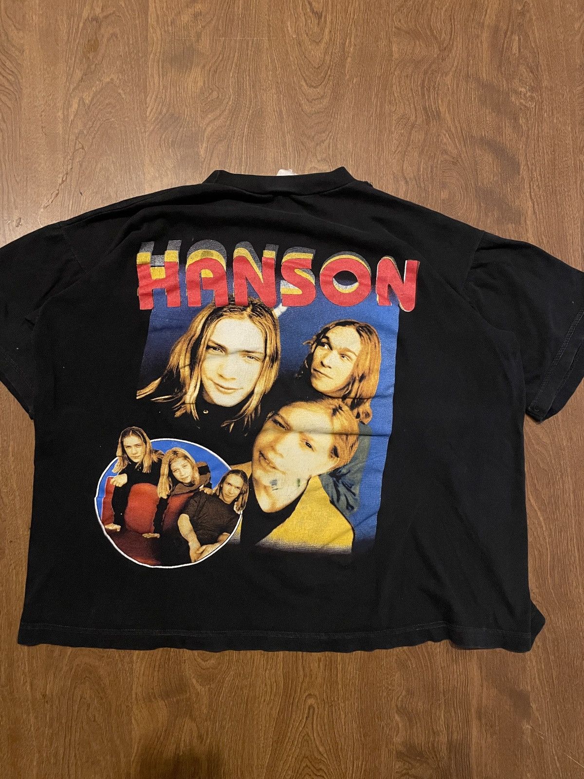 Late 90s Hanson Rap tee style boxy t shirt