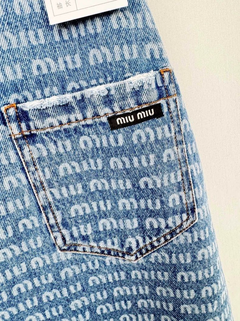 Prada Miumiu Denim Dress Worn Once in Great Condition-2506 Size M / US 6-8 / IT 42-44 - 3 Thumbnail