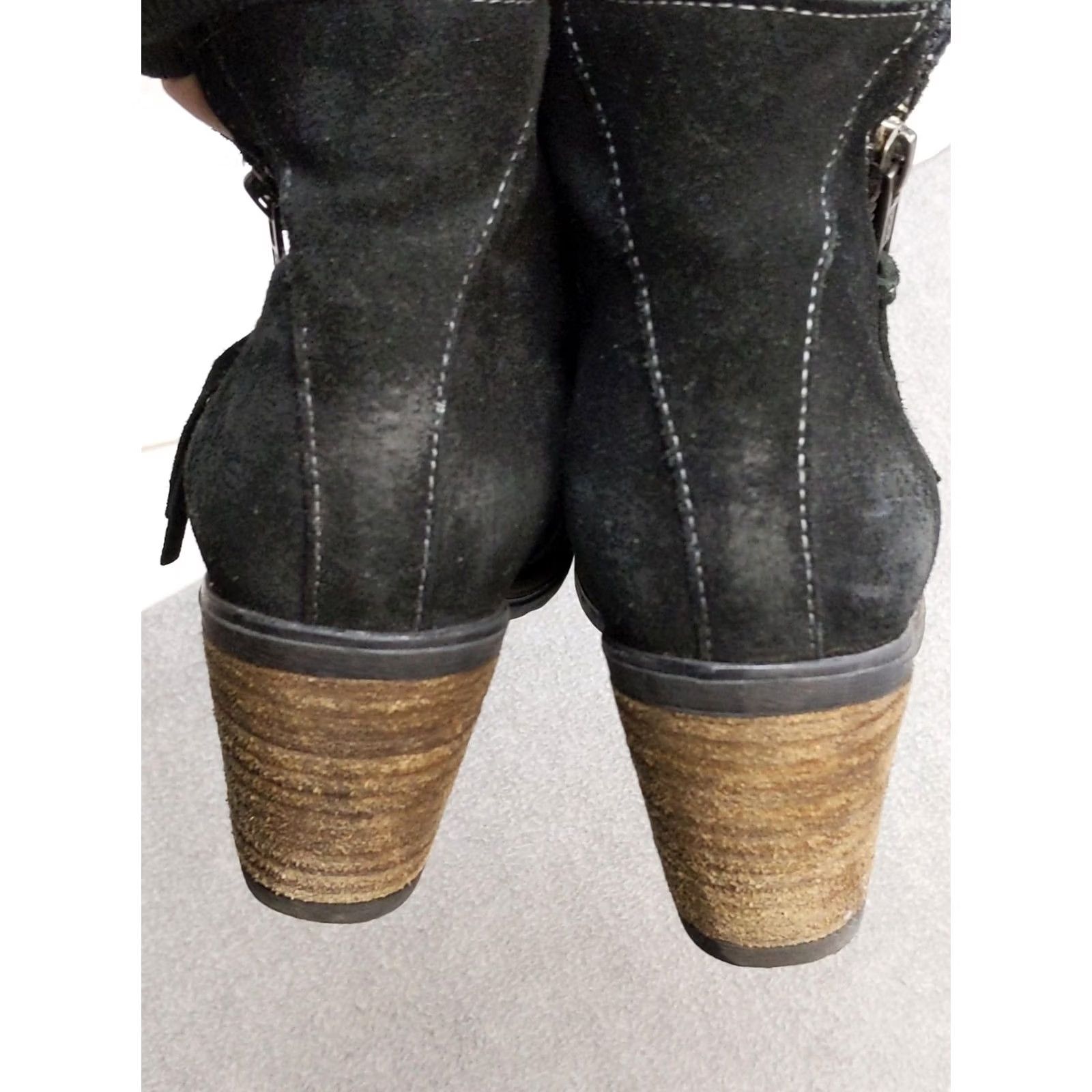 Taos Taos Dillie Boots Womens 6.5 Black Suede Ankle Zip Block Heel Comfort Casual Size US 7 / IT 37 - 6 Thumbnail