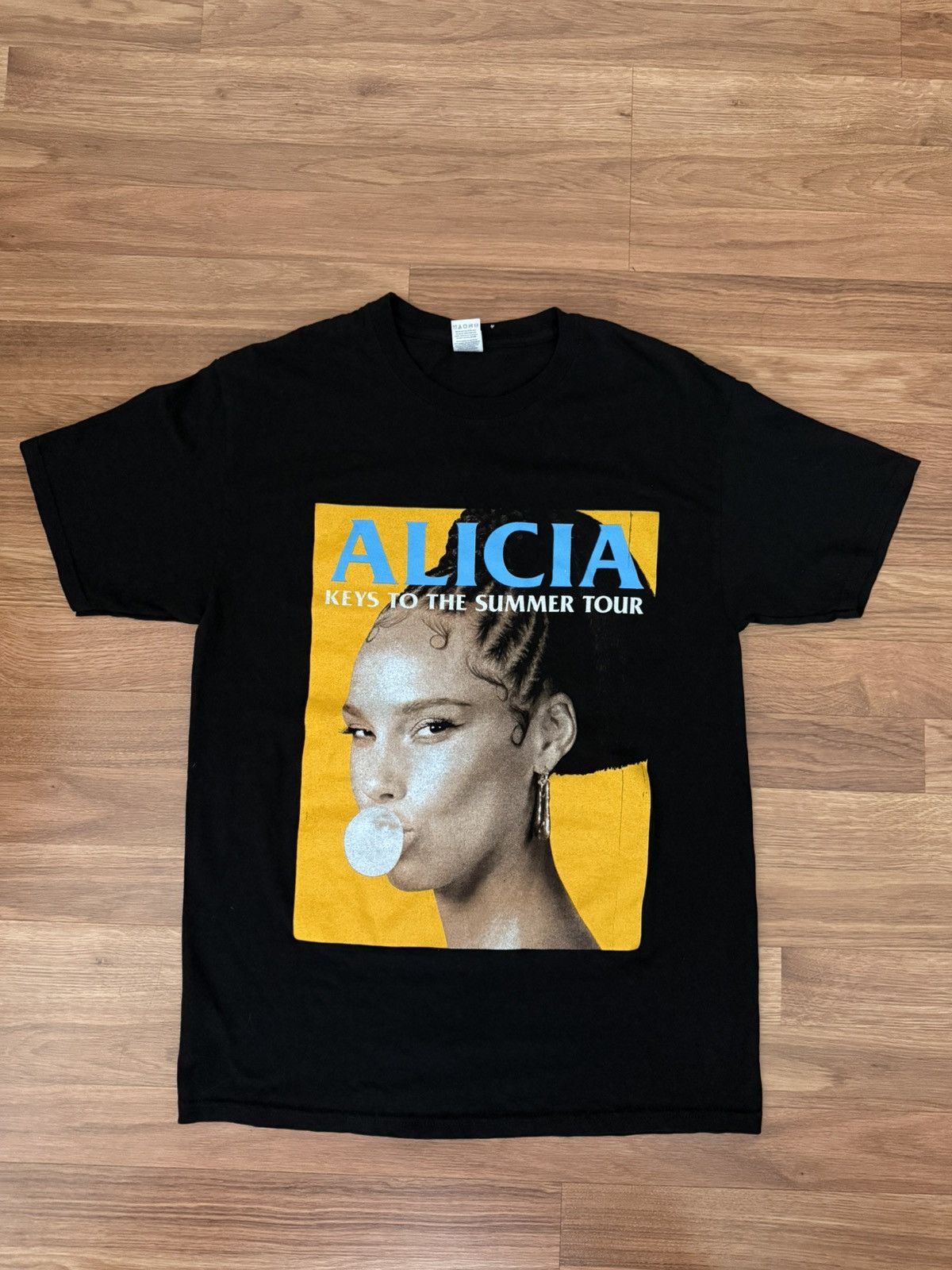 Fruit Of The Loom Alicia keys summer tour on fruit of the loom Size US M / EU 48-50 / 2 - 1 Thumbnail