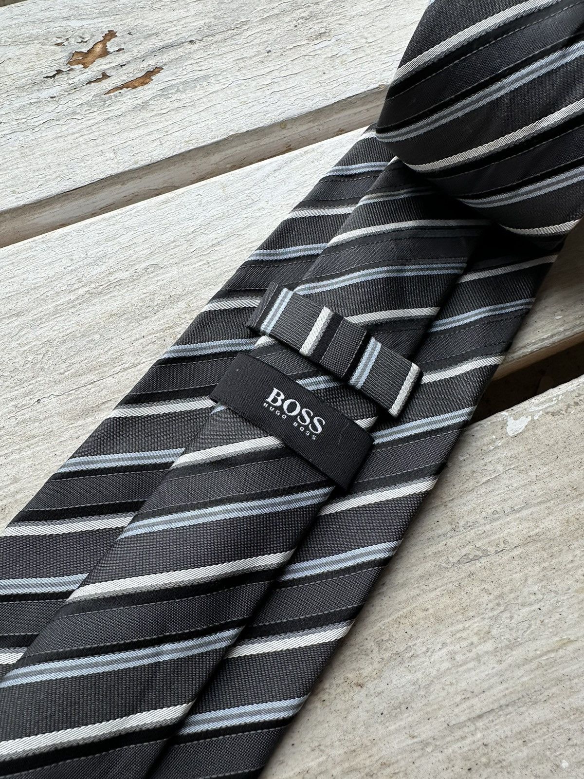 Designer × Hugo Boss 🚨RARE Hugo Boss Tie old money style Blue luxury monogram Size ONE SIZE - 3 Thumbnail