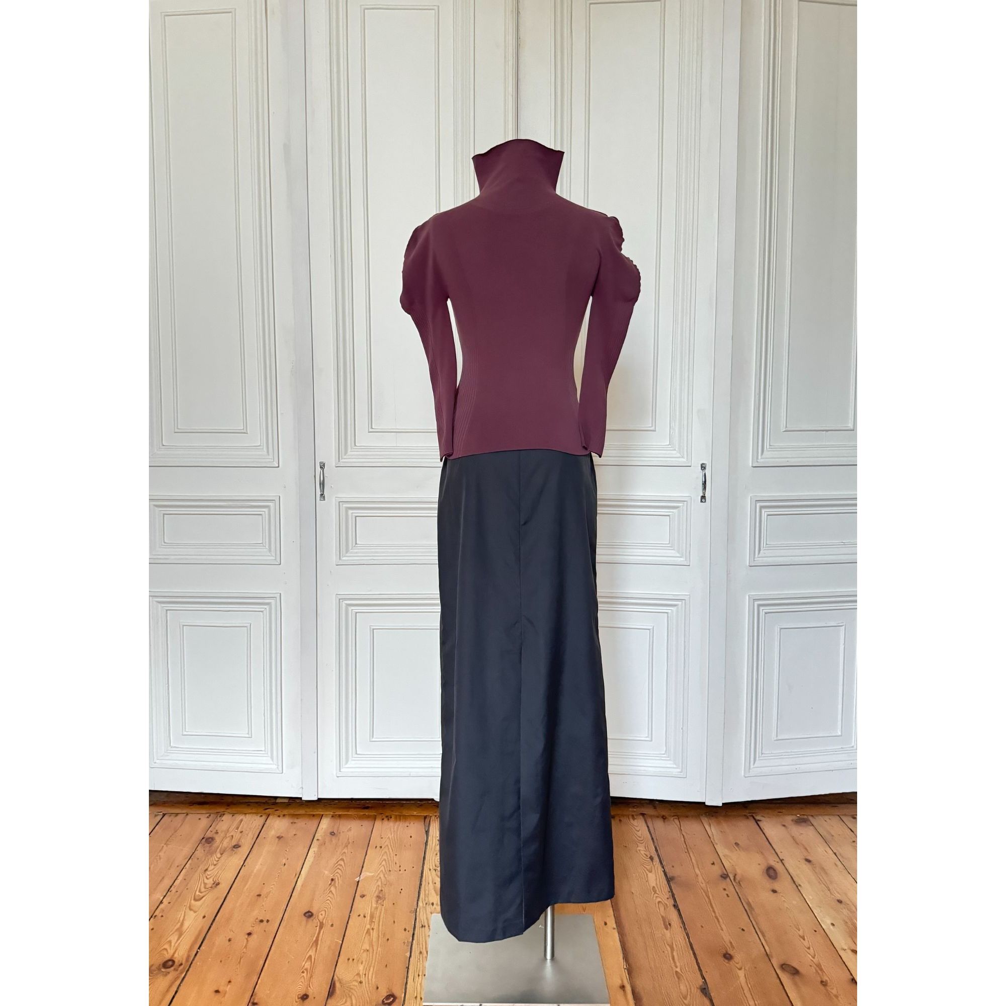 Issey Miyake Burgundy Rollneck Size S / US 4 / IT 40 - 4 Thumbnail