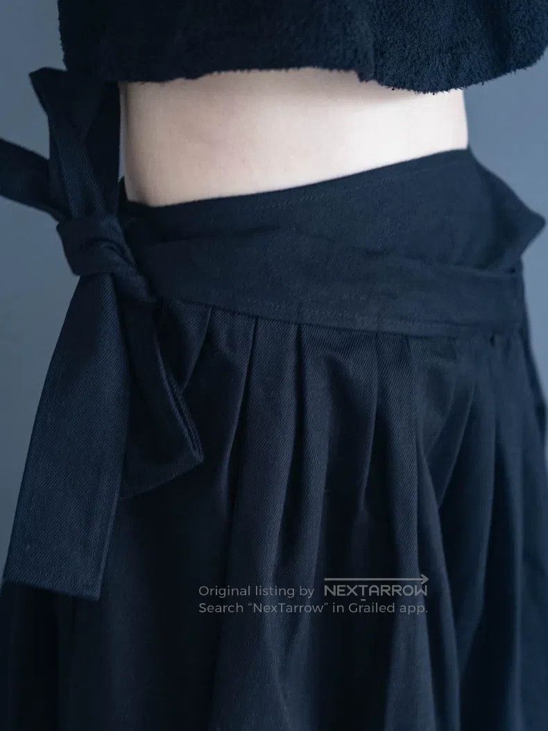 Junya Watanabe Junya Watanabe size XS Black wrap-around half skirt Size 22" - 6 Thumbnail