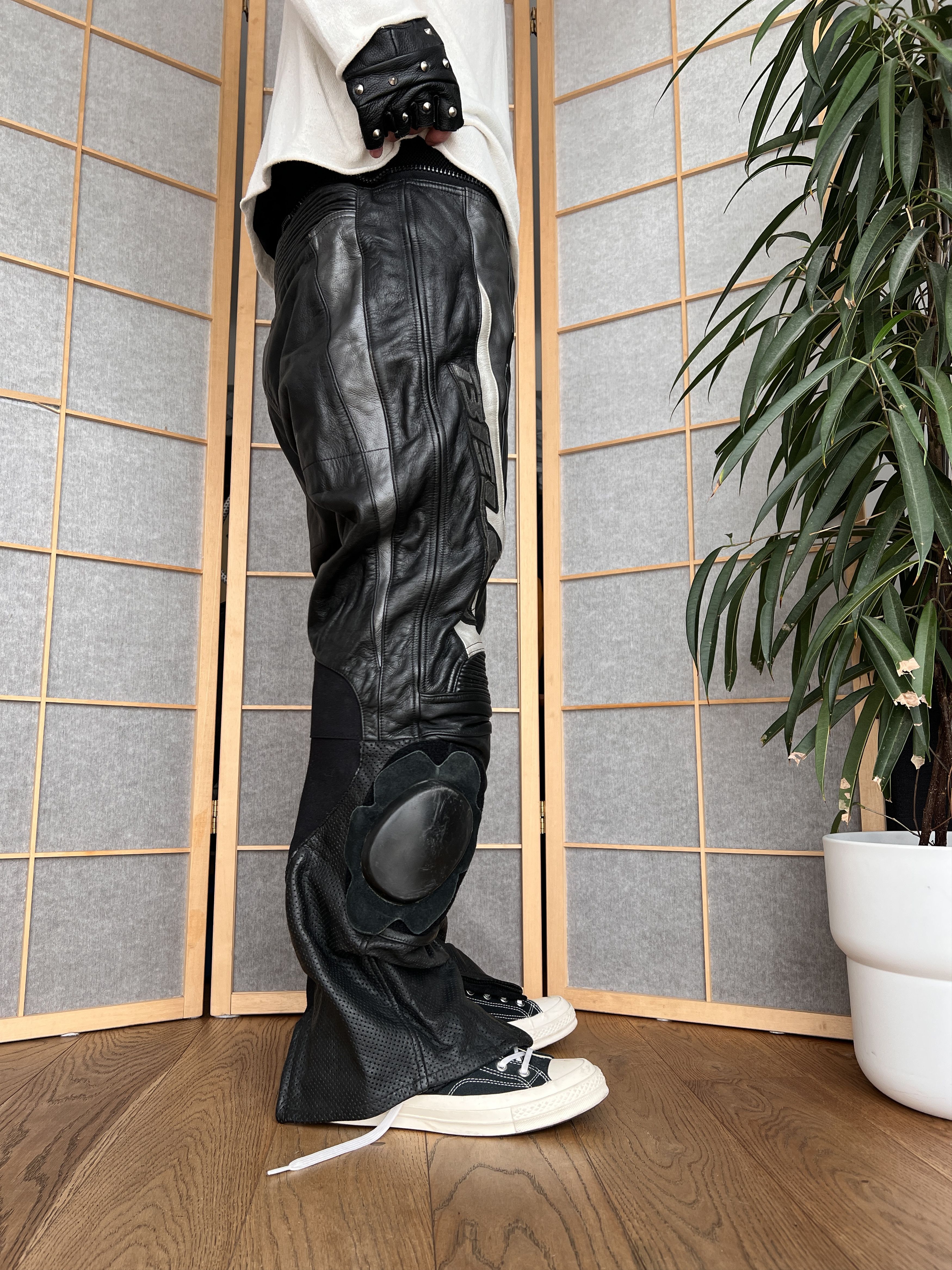 If Six Was Nine Racing leather vintage pants biker avant garde 2000s opium Size US 36 / EU 52 - 6 Thumbnail