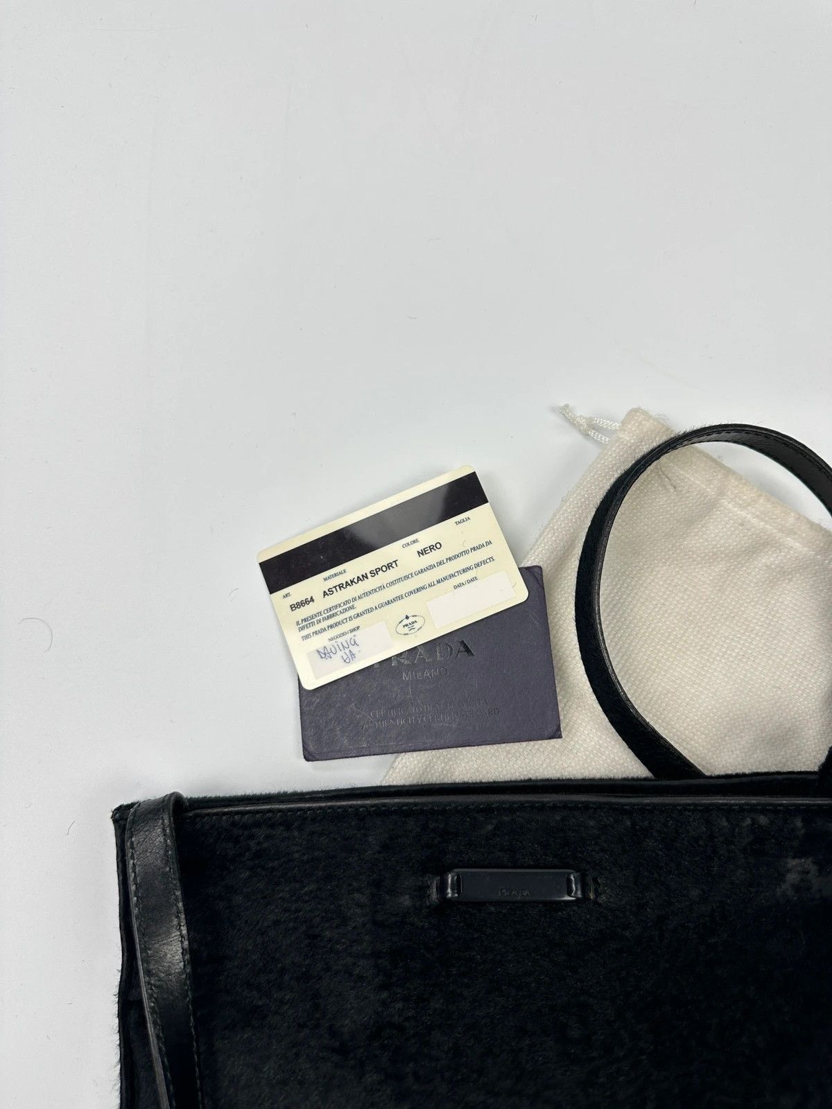 Prada Prada Milano 90’s Leather Fur Black Flat CrossBody Bag Size ONE SIZE - 13 Thumbnail