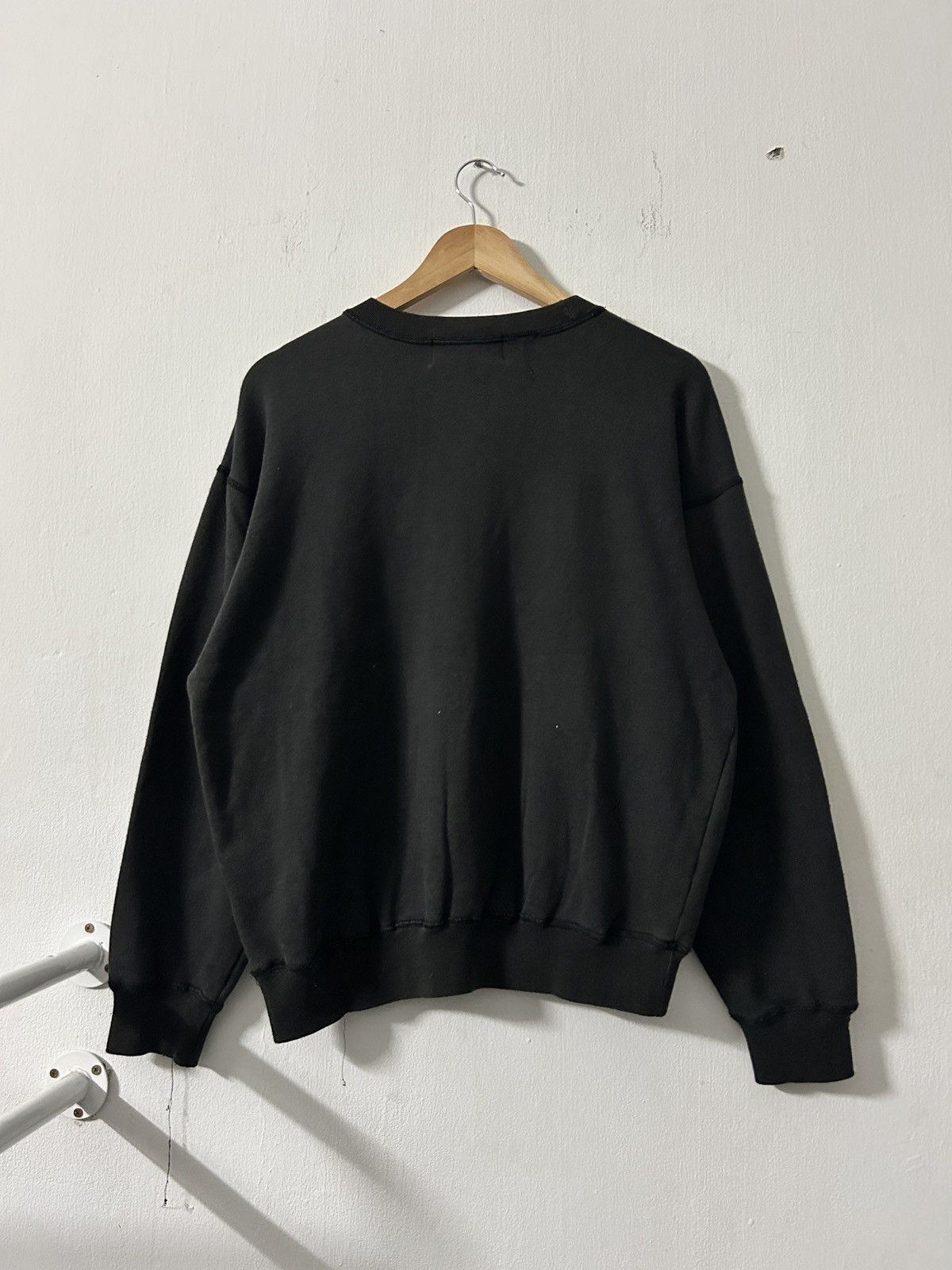 Japanese Brand × Vintage Vintage Lucky Strike Crewneck Motorsport Brand Size US L / EU 52-54 / 3 - 7 Thumbnail
