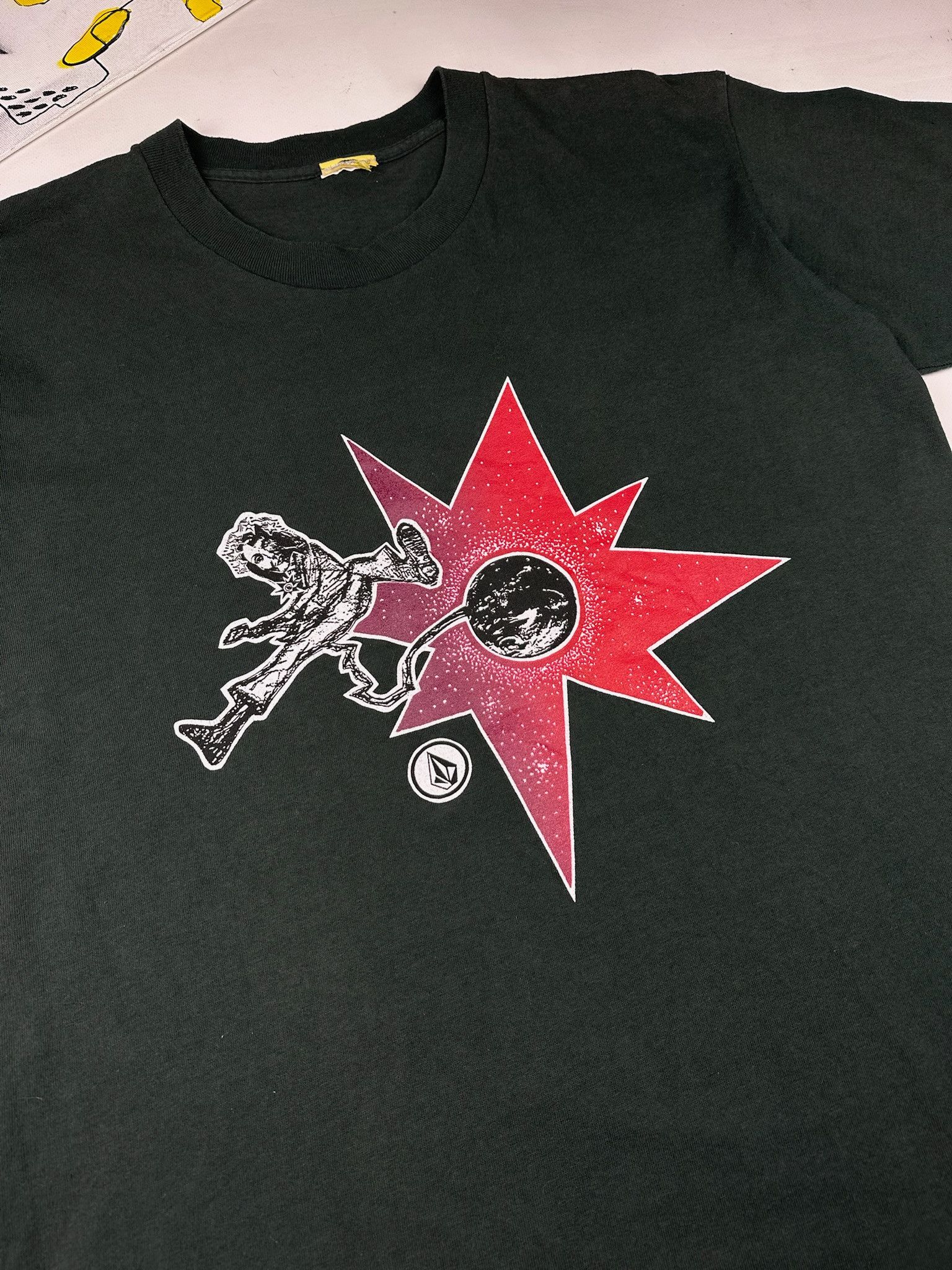 Volcom VINTAGE VOLCOM TEES Size US L / EU 52-54 / 3 - 1 Thumbnail