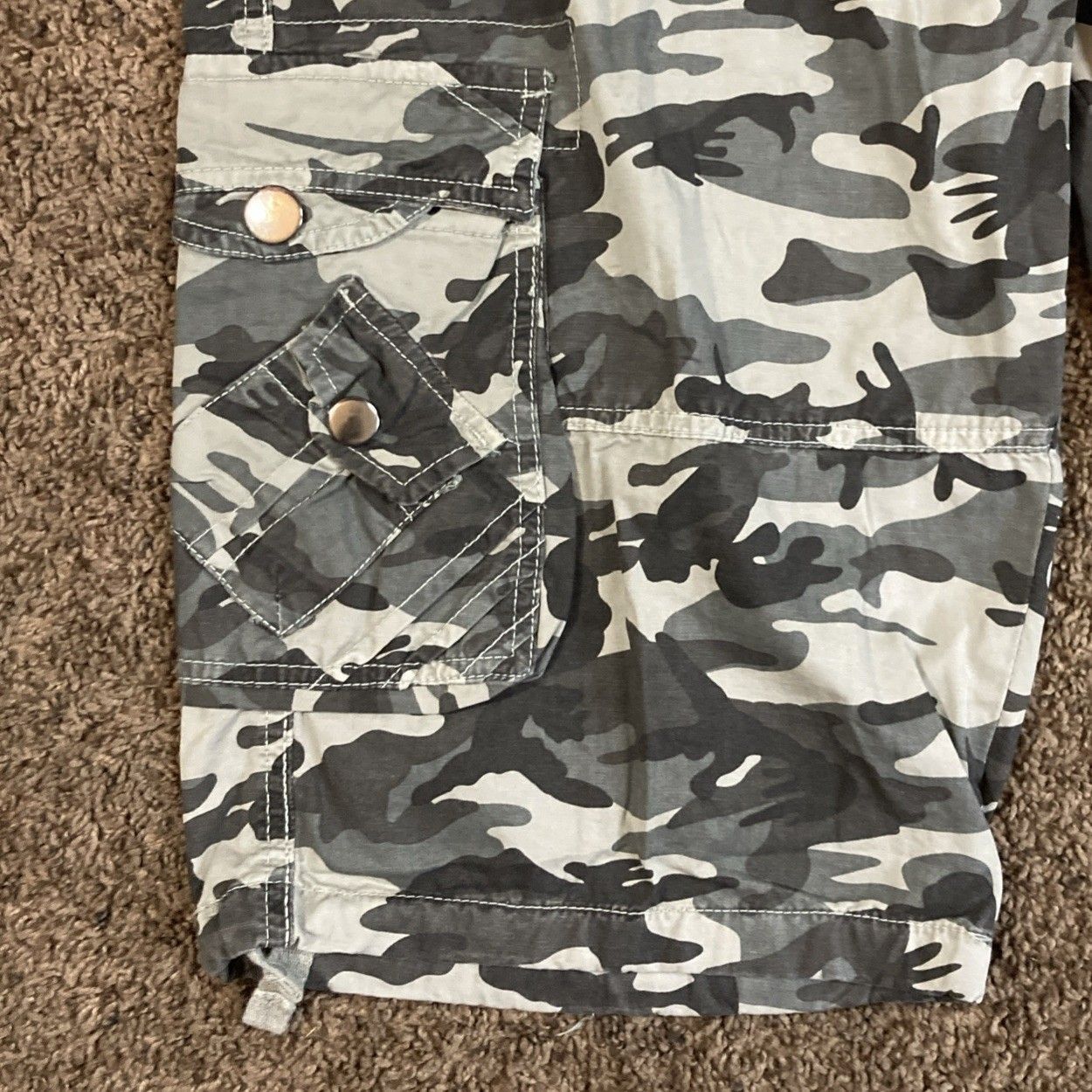 Other XYHZ Mens Streetwear Cotton Cargo Camouflage Shorts Size US 38 / EU 54 - 12 Thumbnail