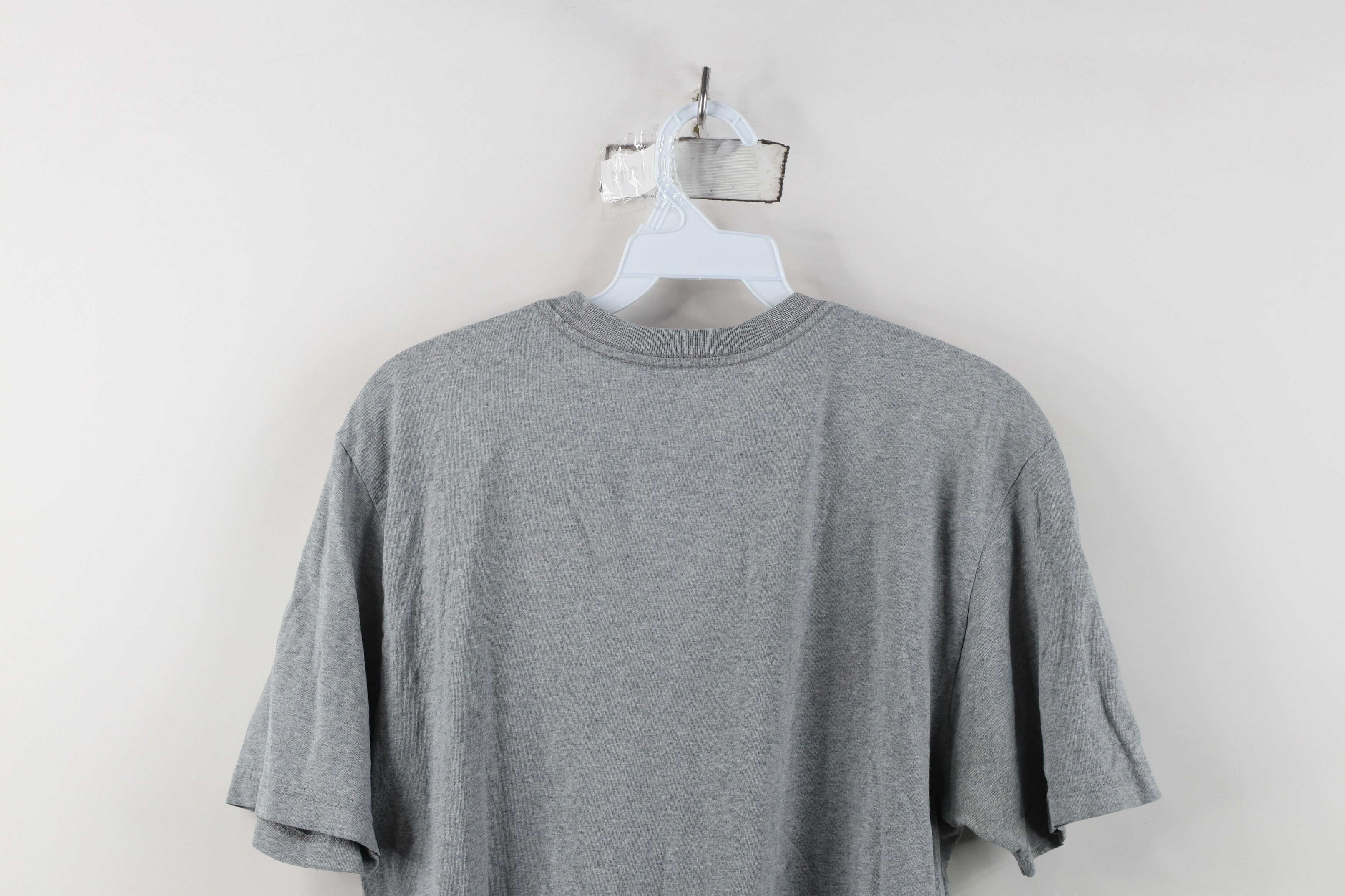 Nike Vintage Y2K Nike Just Do It Center Swoosh T-Shirt Gray Size US M / EU 48-50 / 2 - 12 Thumbnail