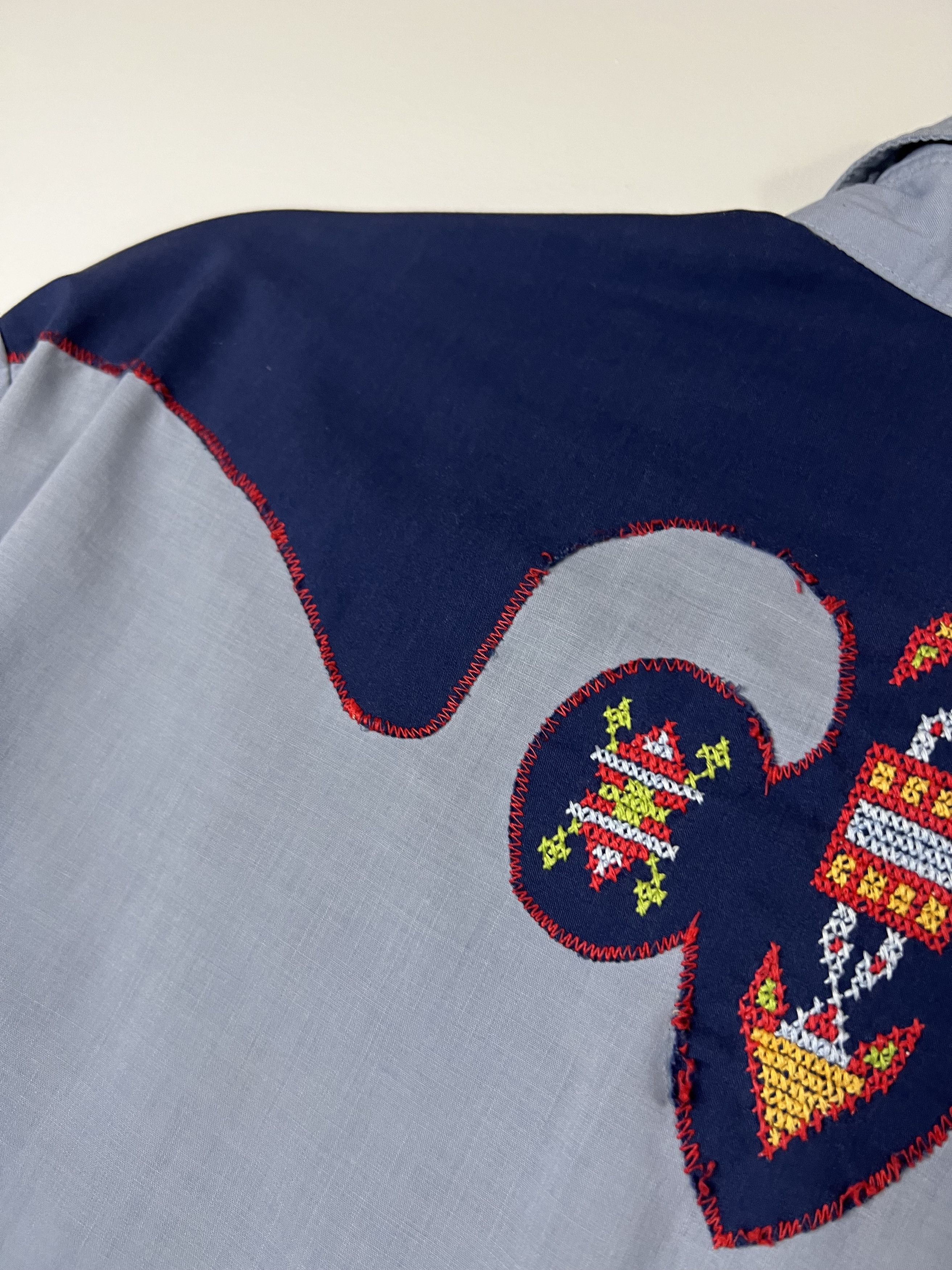 Other × Vintage Vintage Western Native American Pattern Pearl Snap Button Up Size US XL / EU 56 / 4 - 12 Thumbnail
