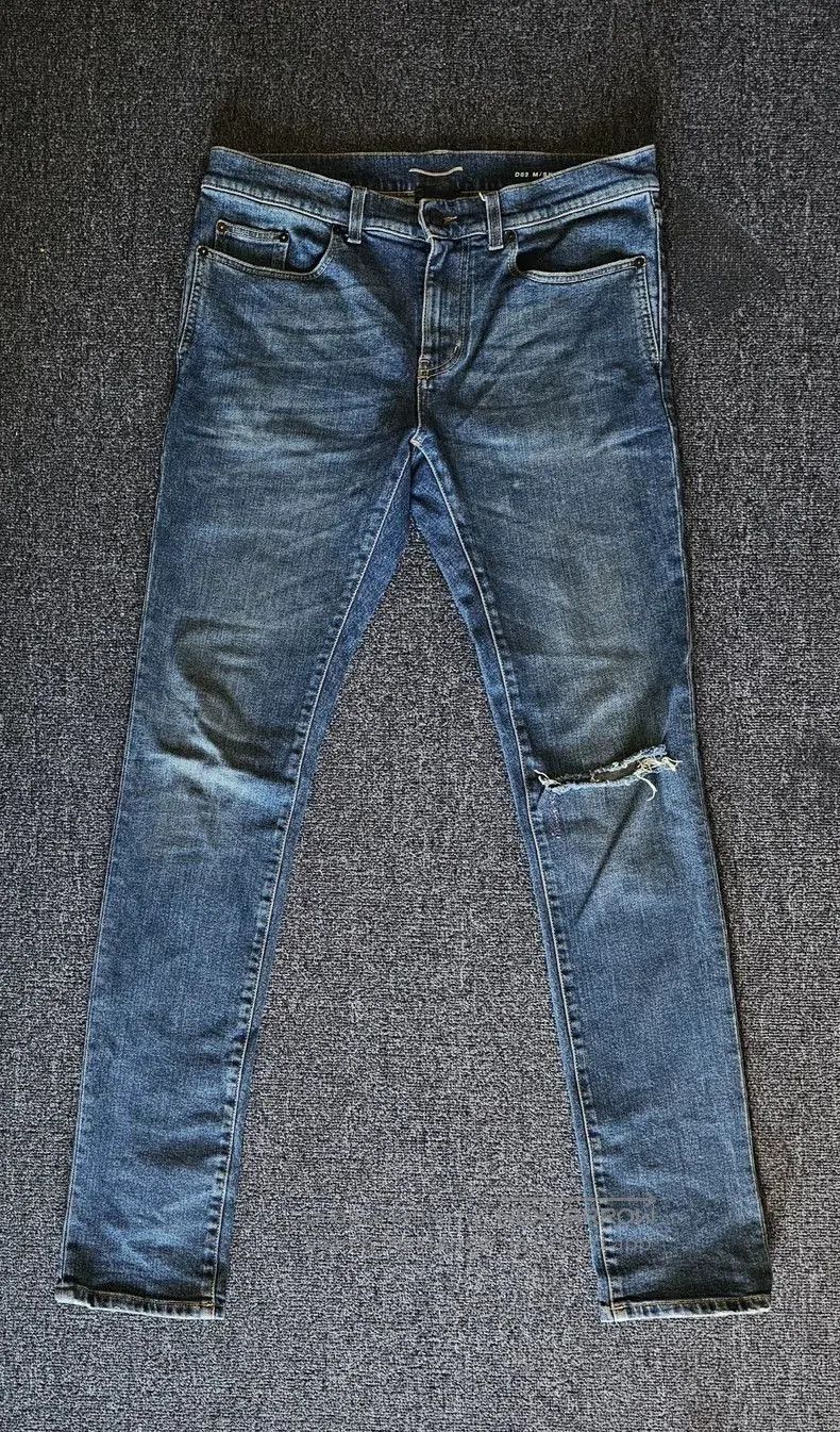 Saint Laurent Paris Saint Laurent D02 Distressed Denim Jeans. Size US 31 - 1 Thumbnail