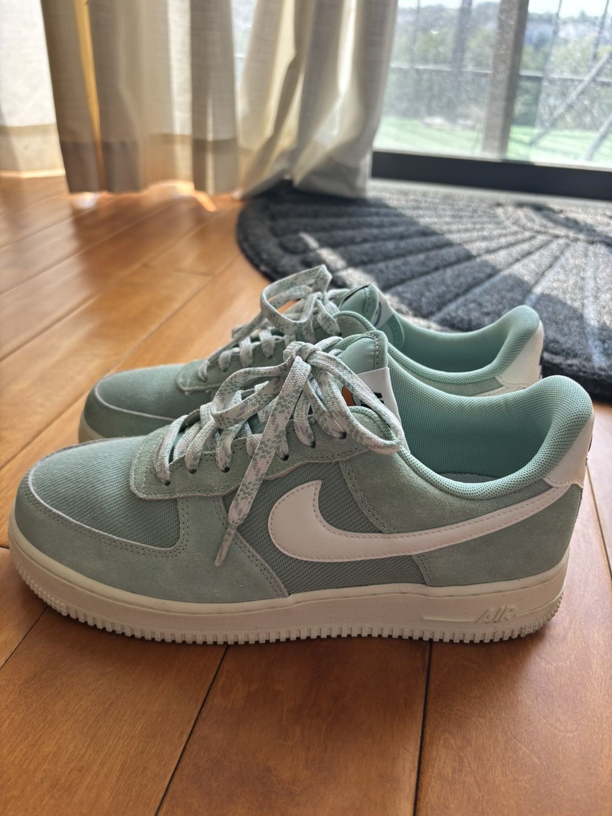 Nike 2022 Nike Air Force 1 ‘07 LV8 ‘Certified Fresh-Enamel Green’ Size US 7 / EU 40 - 2 Thumbnail