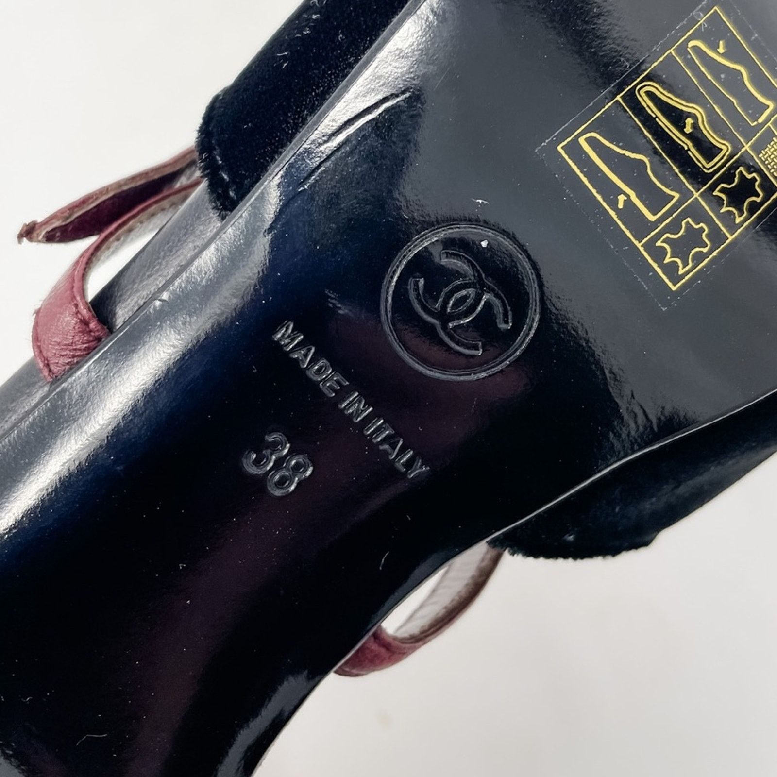 Chanel Chanel Vintage Point Toe Velvet & Wood High Heels 38/US 7 Size US 8 / IT 38 - 13 Thumbnail