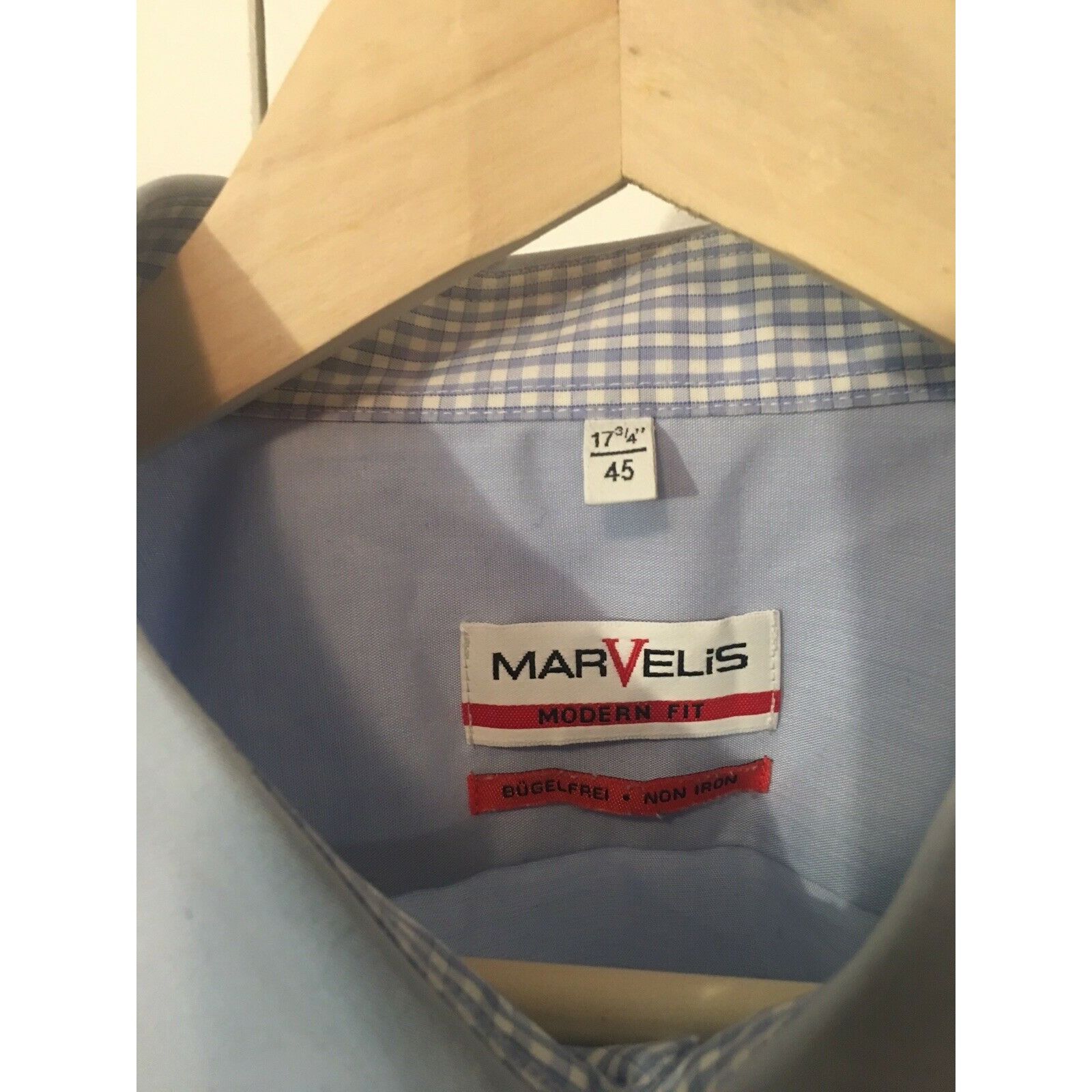 Other Marvelis Dress Shirt Blue Modern Fit Size 17 3/4 Non Iron Size US XL / EU 56 / 4 - 1 Thumbnail